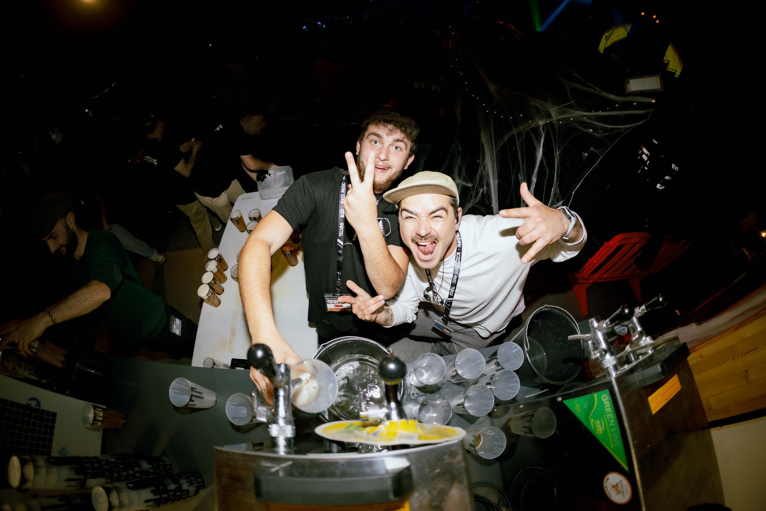 Darkside events_soirée_Hautes-alpes_Hollow.jpg