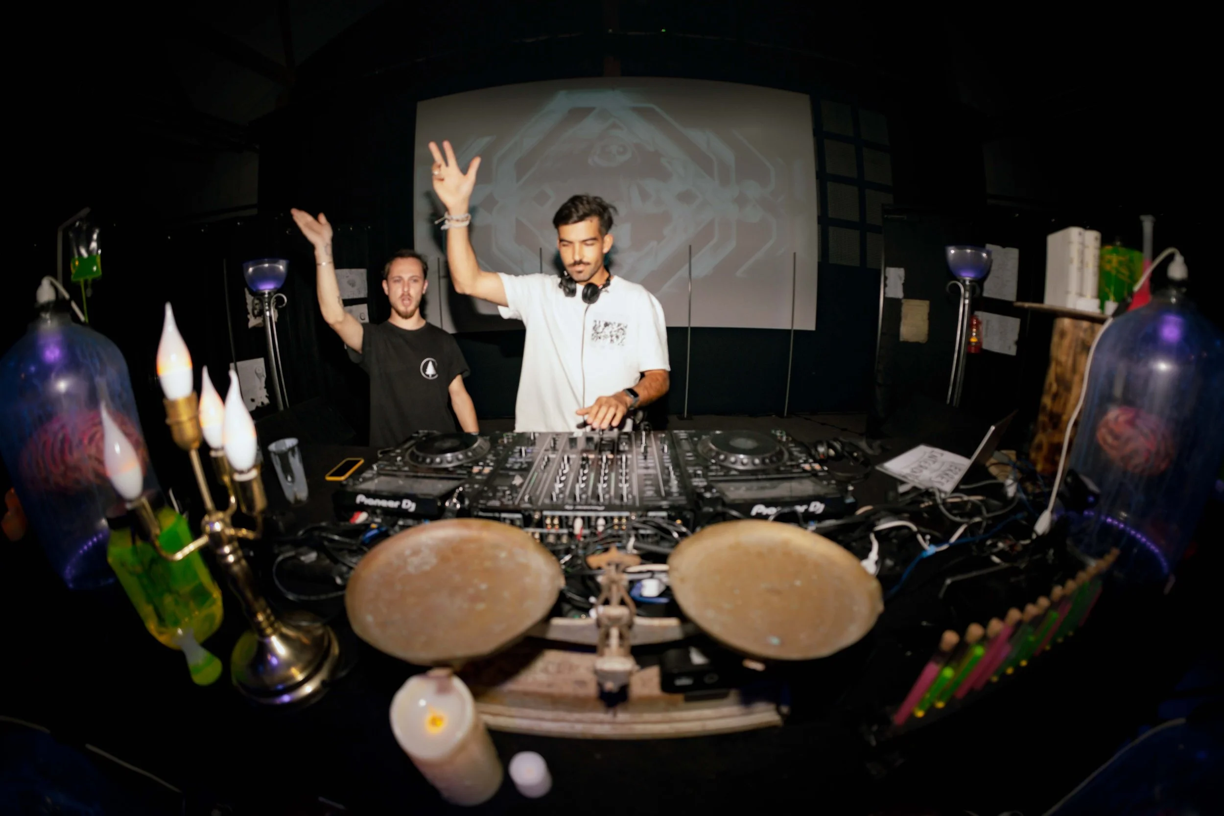 Darkside events_soirée_Hautes-alpes_Hollow.jpg