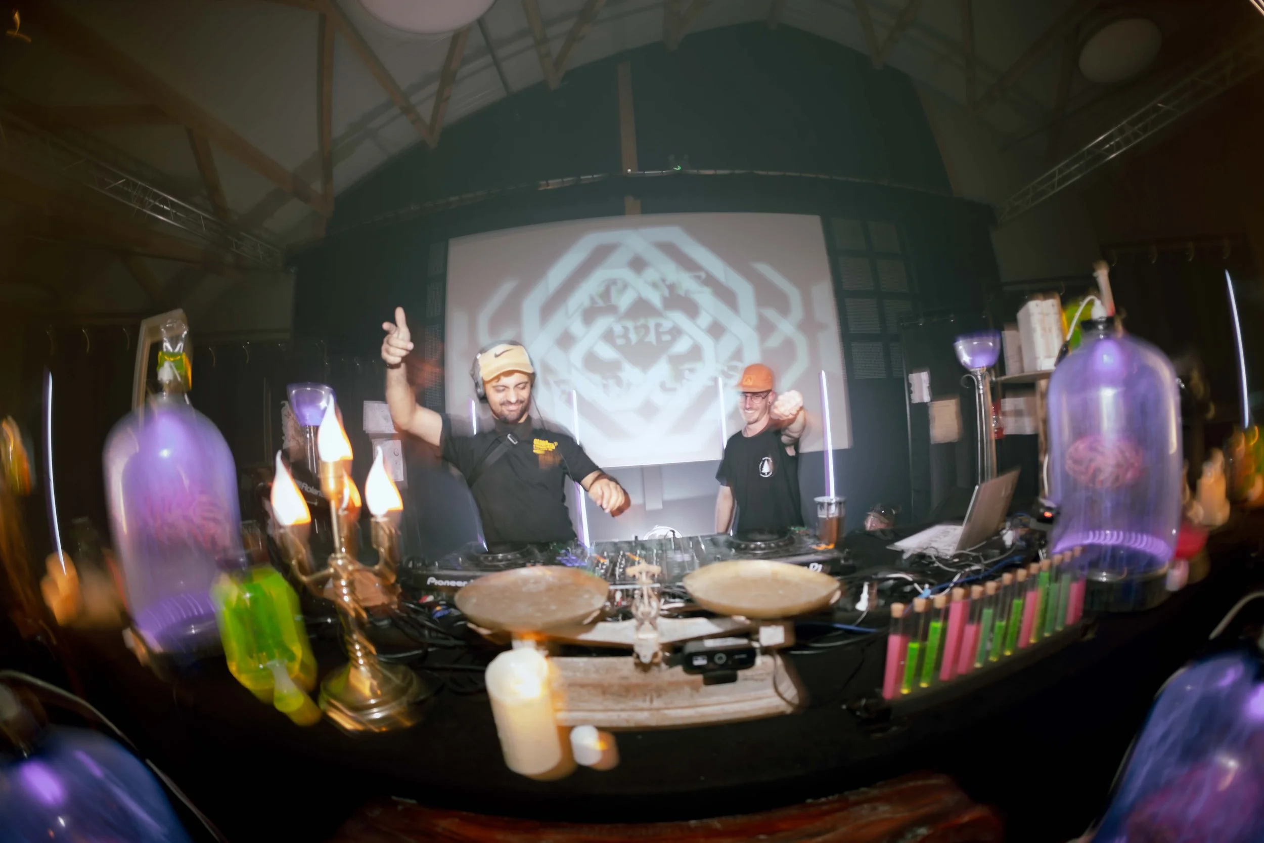 Darkside events_soirée_Hautes-alpes_Hollow.jpg