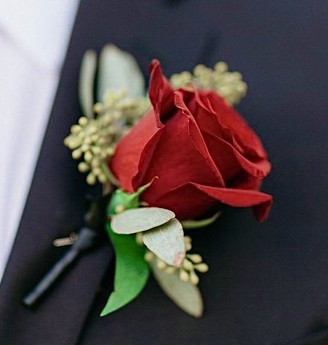 Single Rose Boutonniere