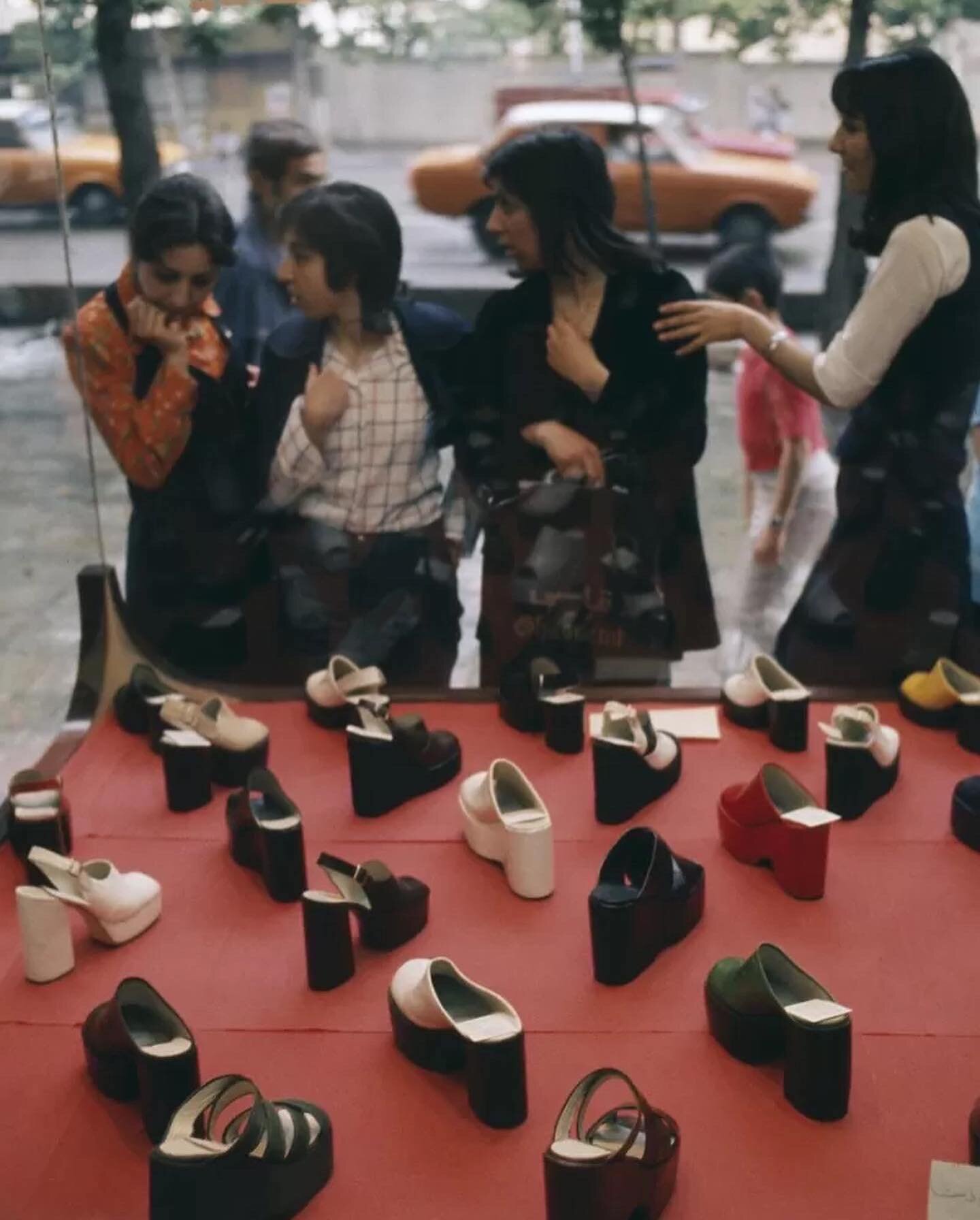 Women freely pursuing their lives in Tehran, Iran, c. 1976 &amp; 1977. Photos by Bruno Barbey. Courtesy of @magnumphotos.

{left to right}

Window shopping in Tehran in 1976: Before the revolution, the hijab was already widely worn but many women als