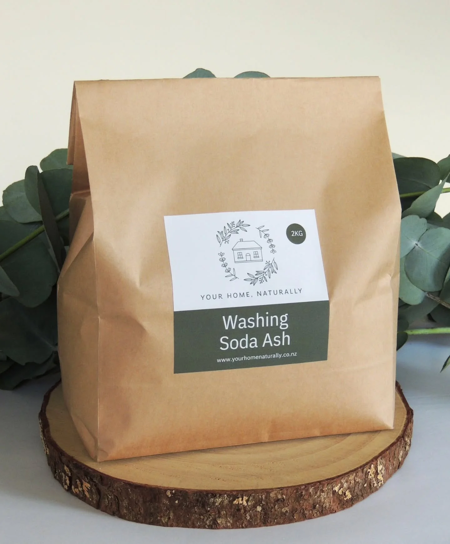 Powerful Natural Cleaning with Washing Soda Ash (Sodium Carbonate) 🧺✨

Washing soda ash is a traditional, highly effective cleaning ingredient that has stood the test of time in natural housekeeping. Unlike gentler alternatives such as baking soda, 
