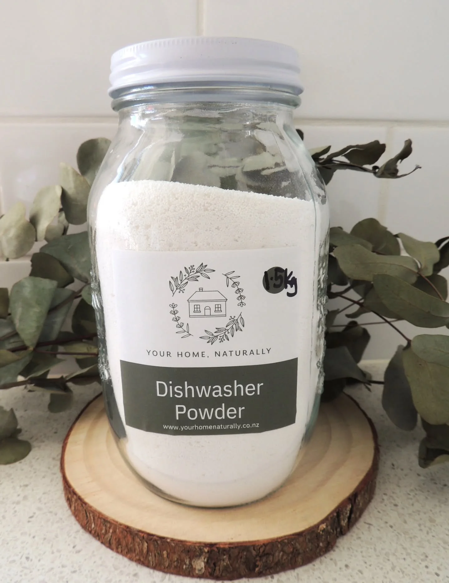Dishwasher Powder + Cleaning Grade Vinegar 9.9% = a simple, effective clean 🌿✨

Use the powder to clean your dishes, then add our cleaning grade vinegar 50/50 with water as a natural rinse aid for extra sparkle and shine. A traditional, tried-and-tr