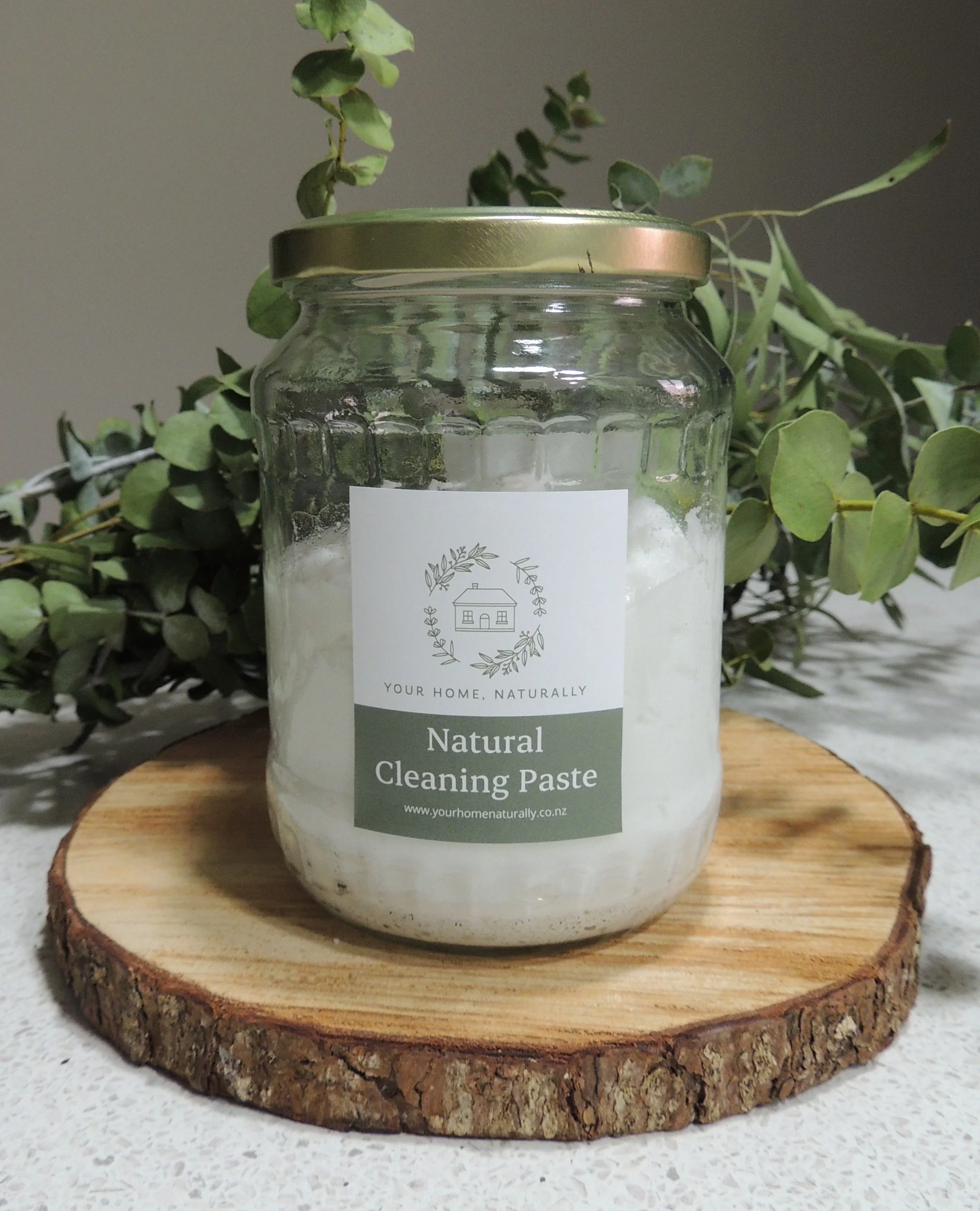 Your Home, Naturally Home made cleaning products that don’t cost the earth
