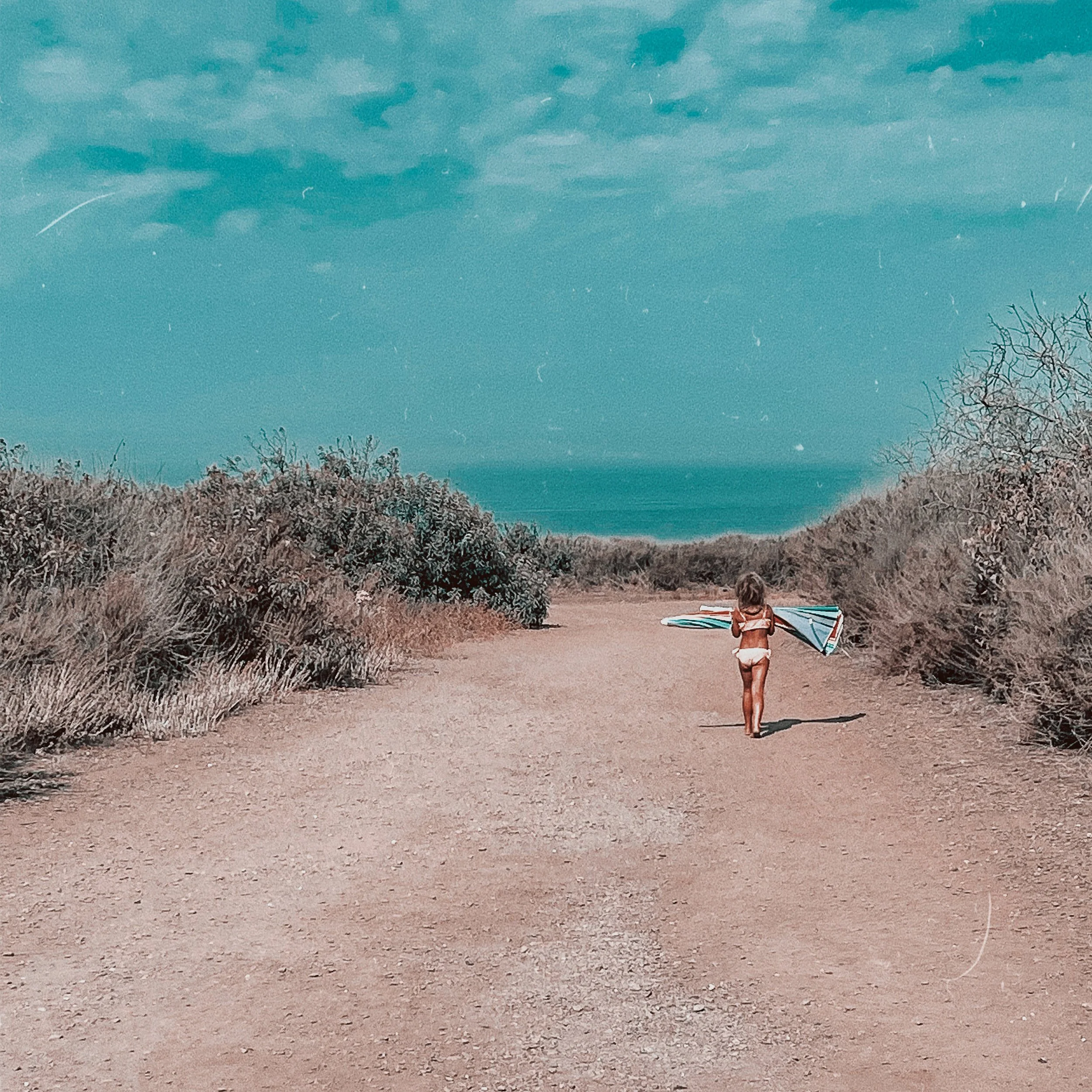 to the sea shopping beach living coastal decor fine art