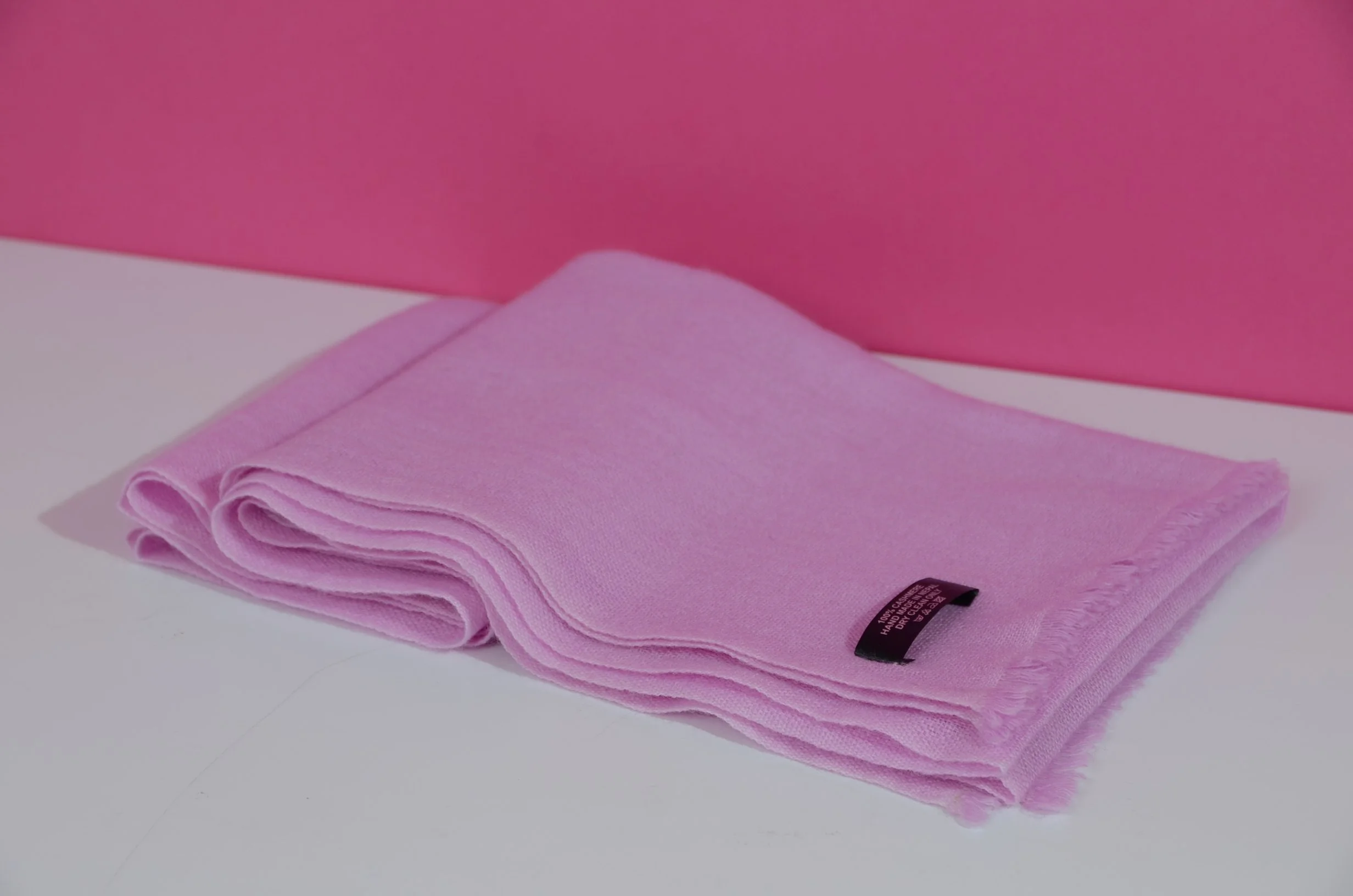 Chalk Pink Pure Cashmere Travel Neck Scarf Small and Light -Unisex - Landscape