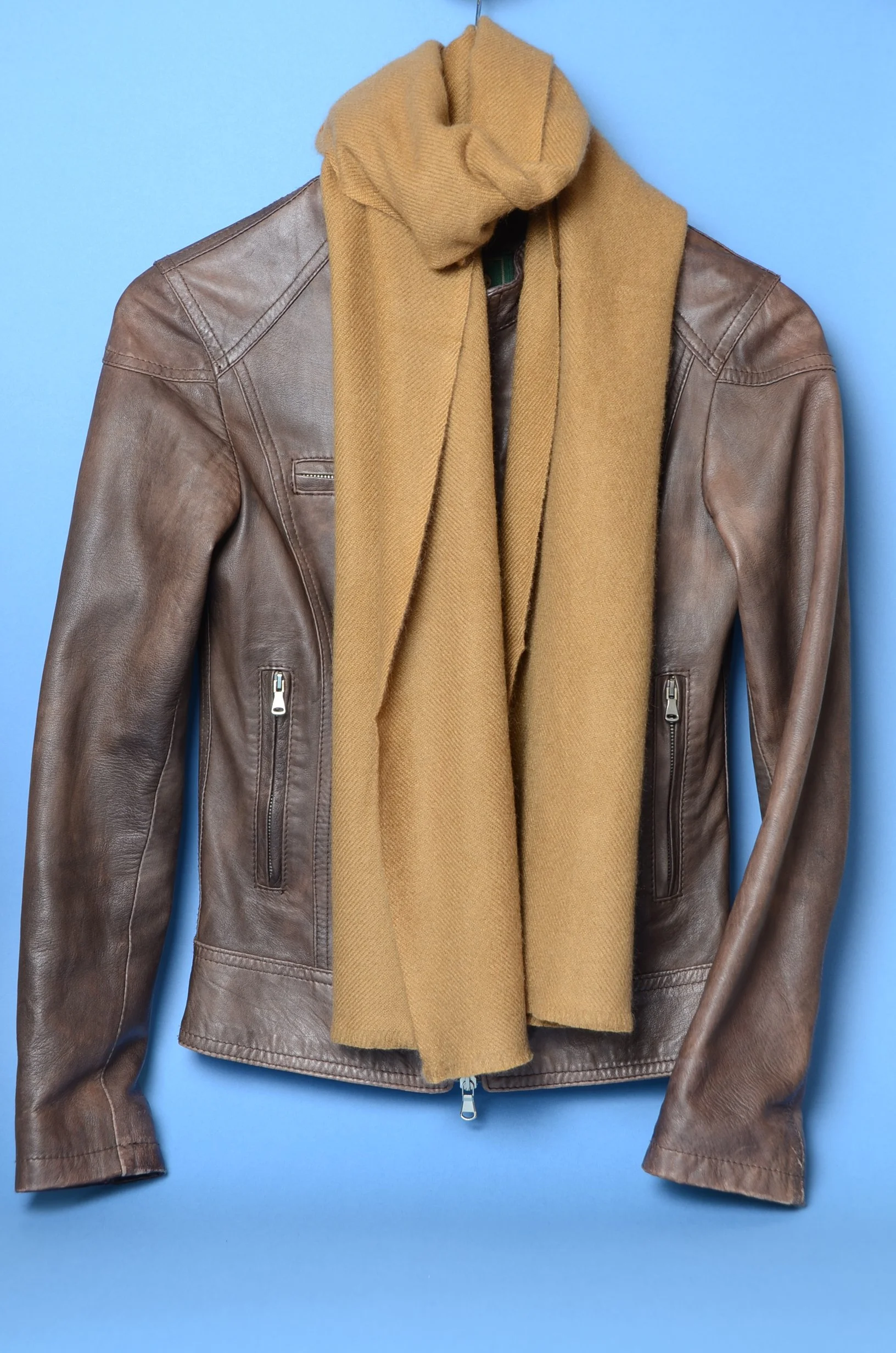 Camel Pure Cashmere Coat Scarf - Unisex - Landscape