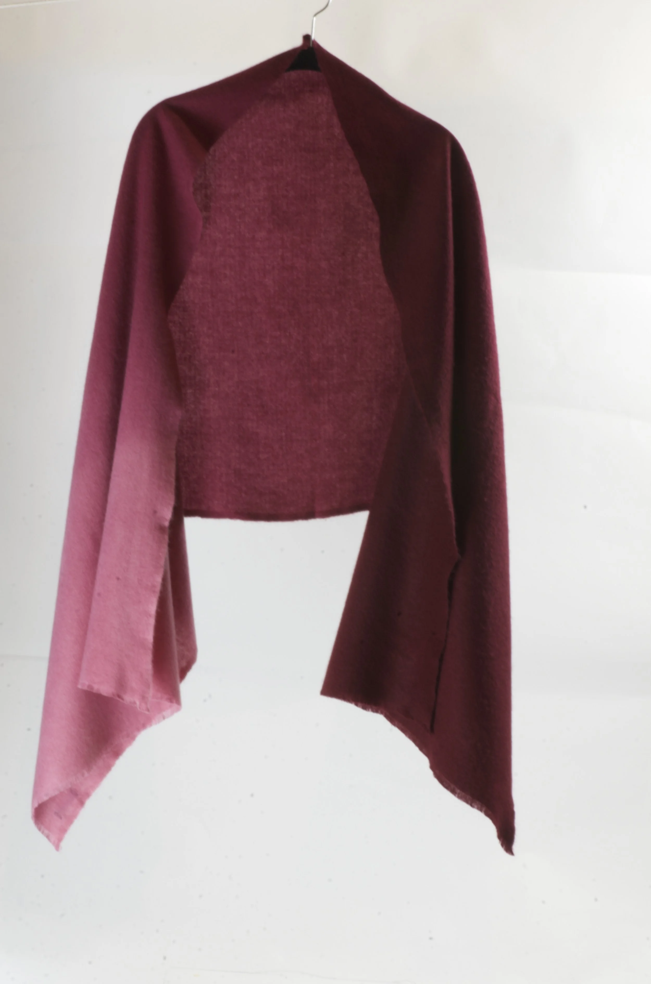 Berries Pure Cashmere Elegant Ombre Fringed Shawl - Portrait