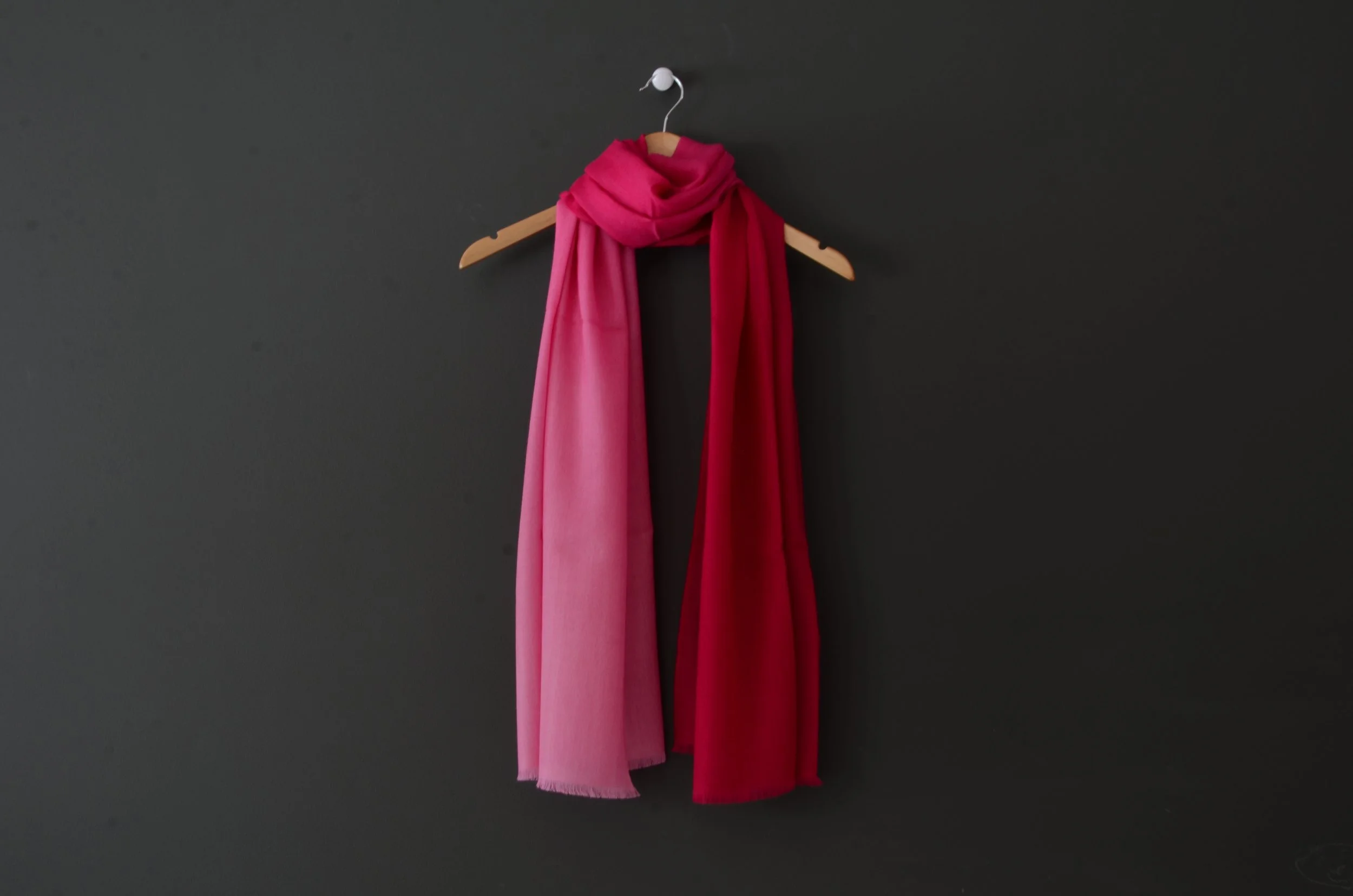 Fushias Pure Cashmere Elegant Ombre Fringed Shawl - Landscape
