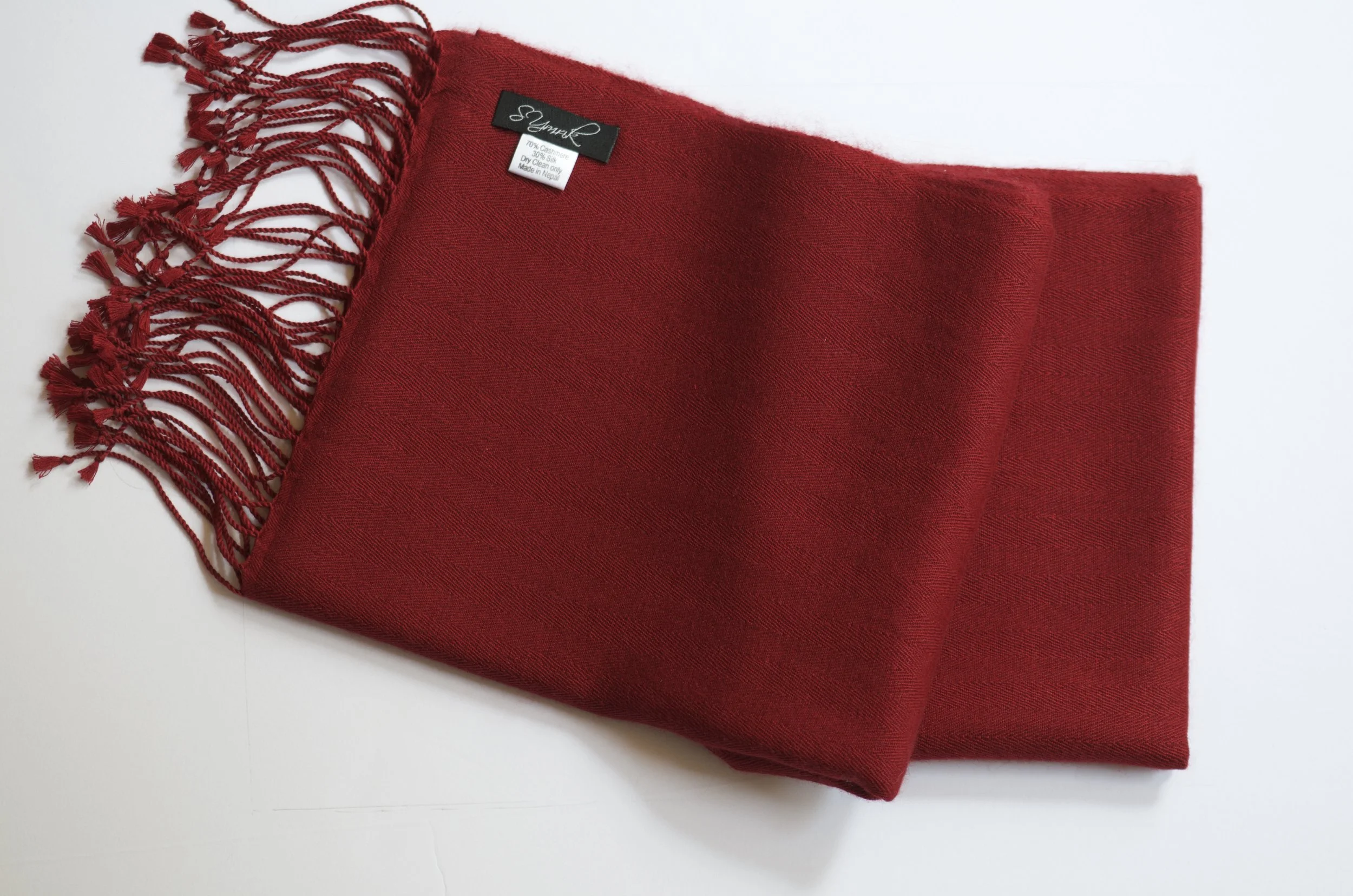 Burgundy Slim Cashmere and Silk Coat Scarf - Landscape