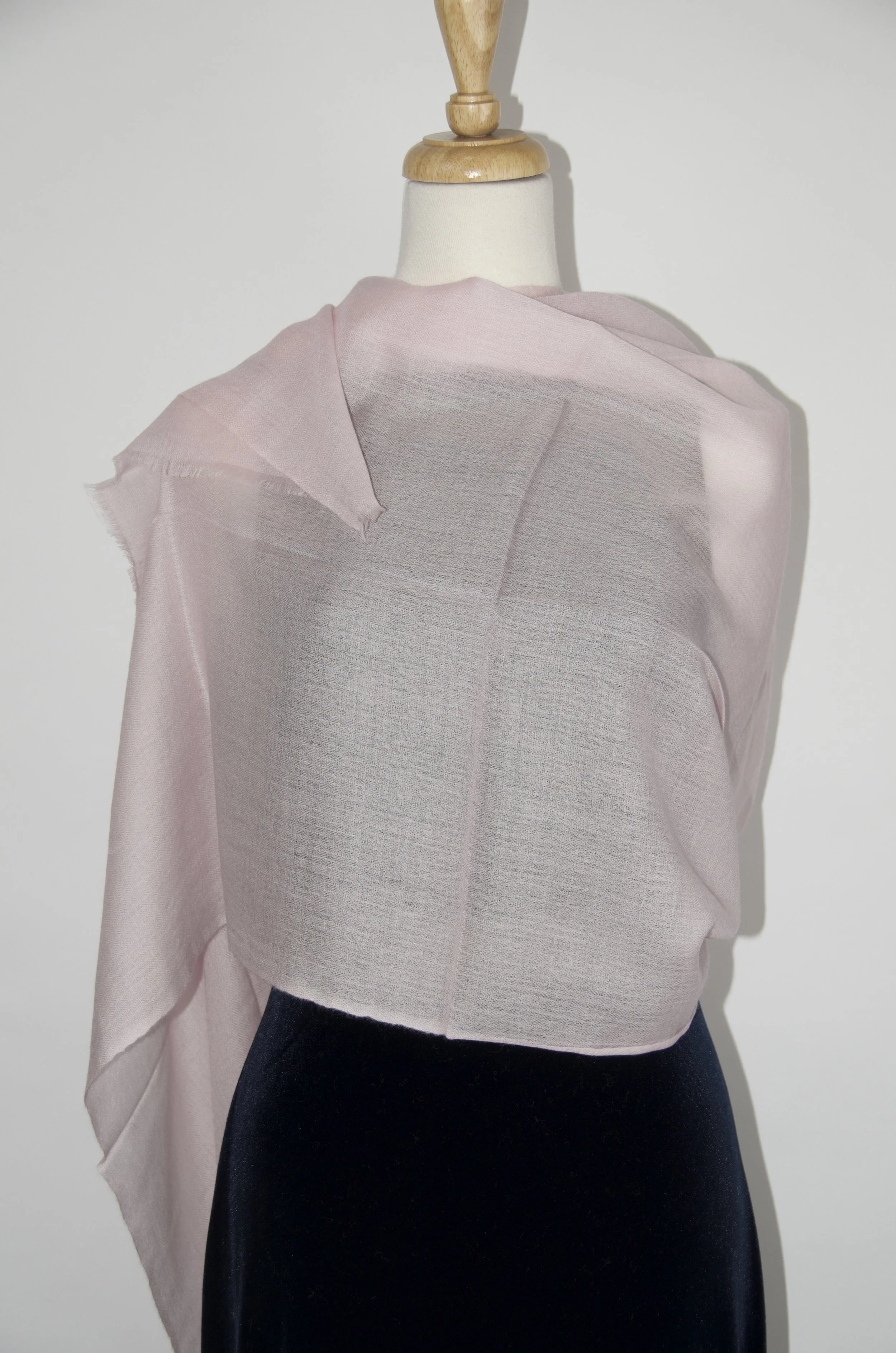 Dogwood Pink _02 Pure Cashmere Scarf - Landscape