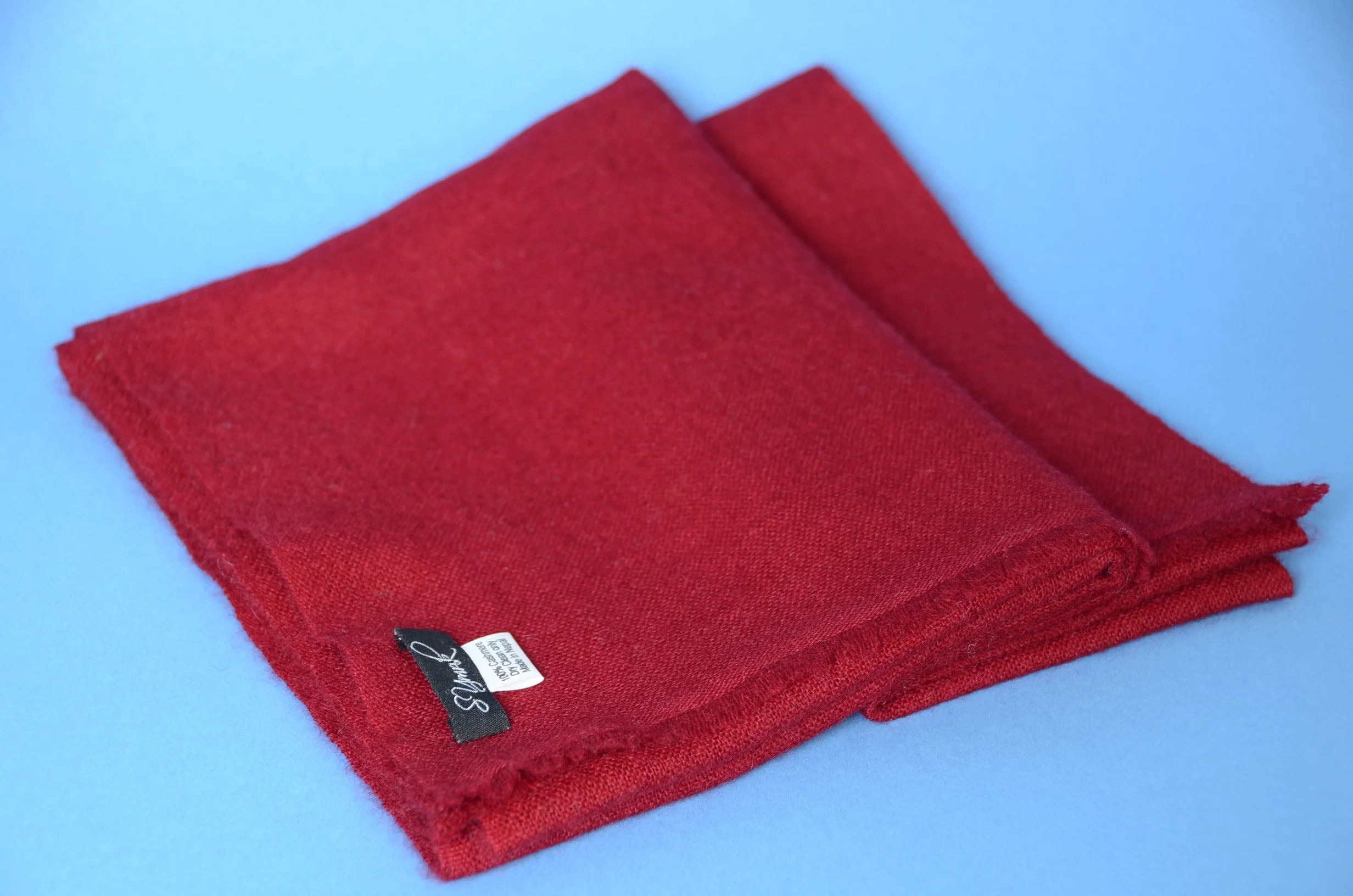 Maroon Pure Cashmere Travel Neck Scarf Small and Light -Unisex - Landscape