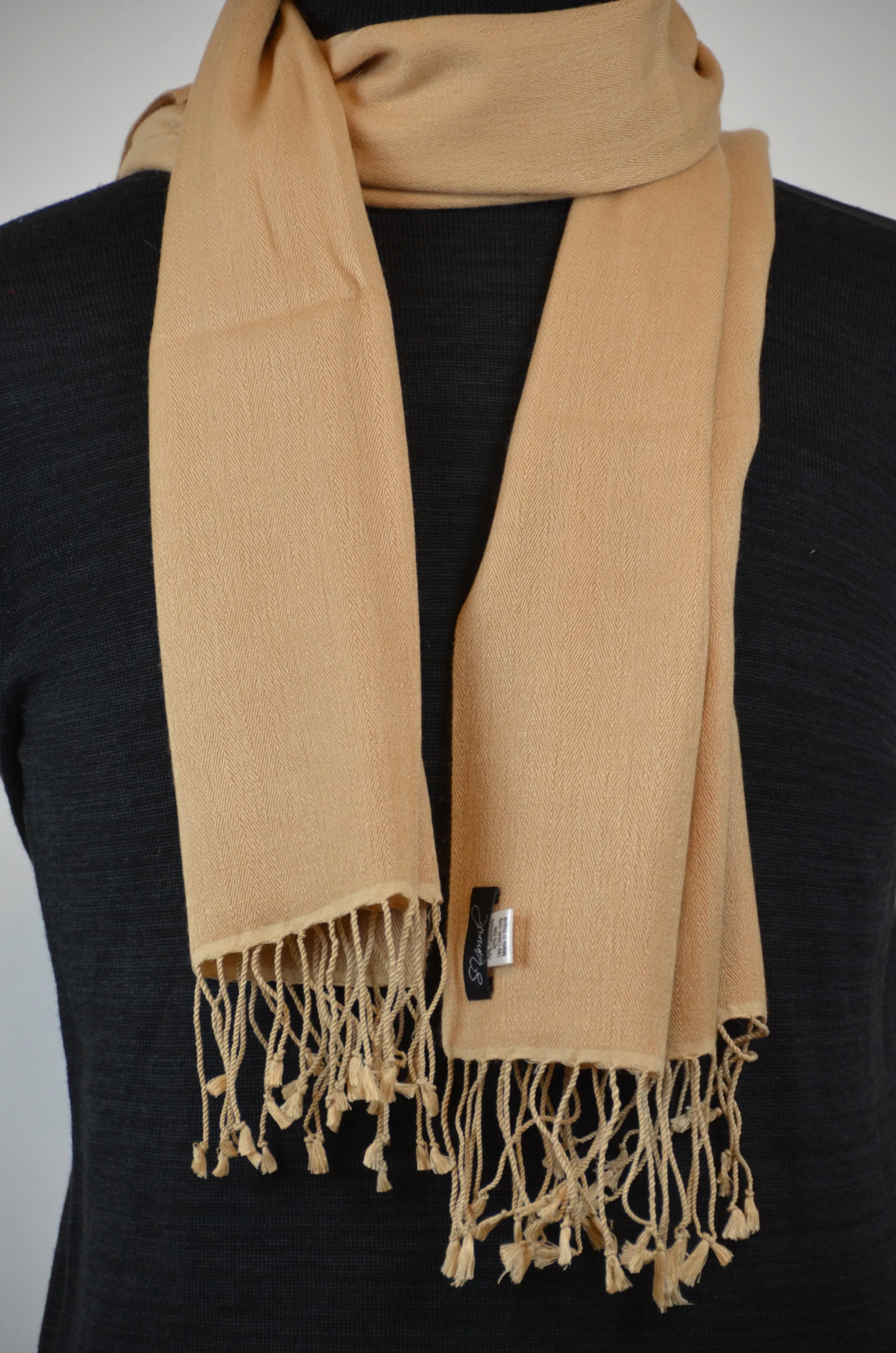 Camel Slim Cashmere and Silk Coat Scarf - Landscape