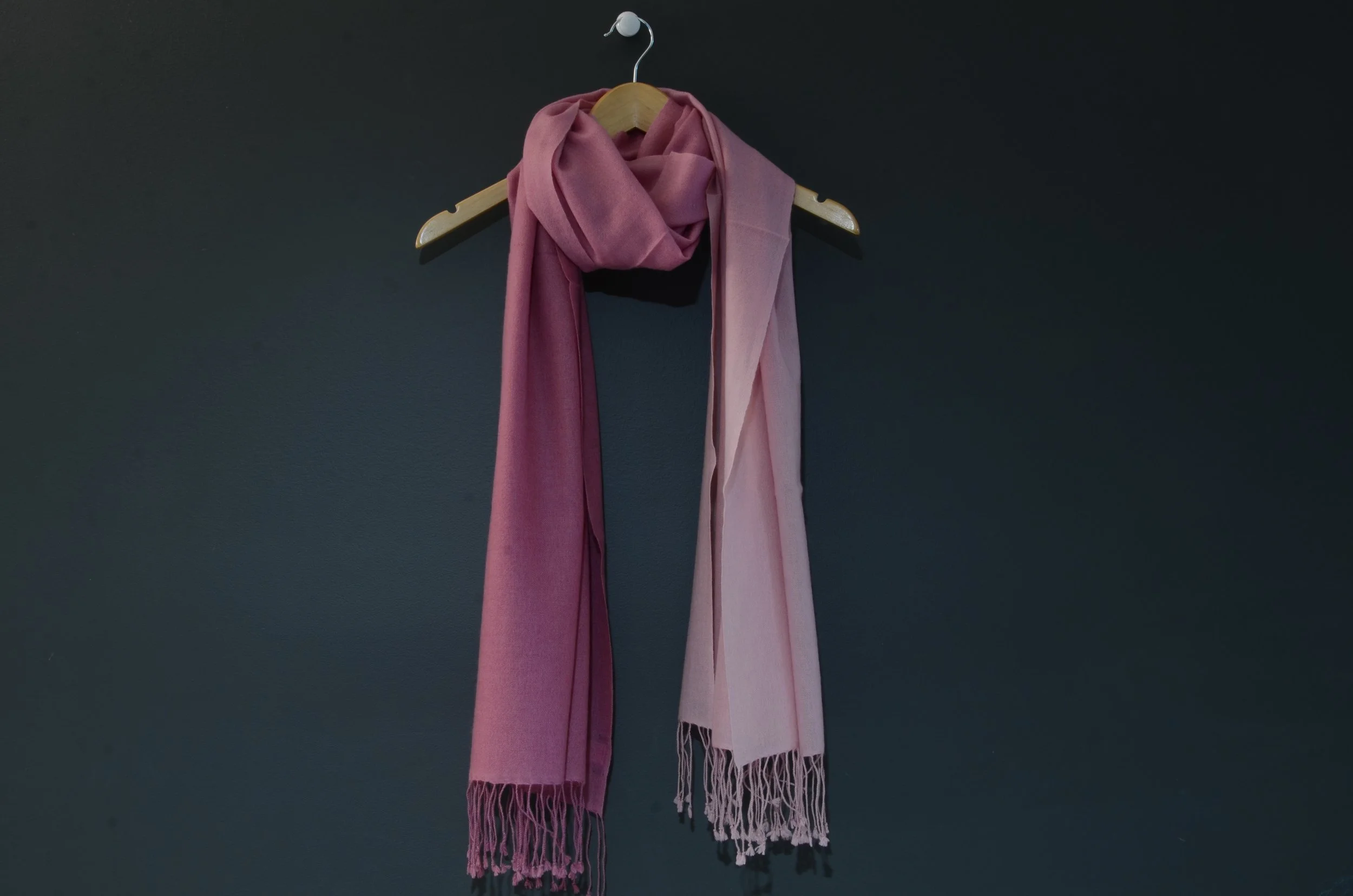 Roses Pure Cashmere Elegant Ombre Fringed Shawl - Landscape