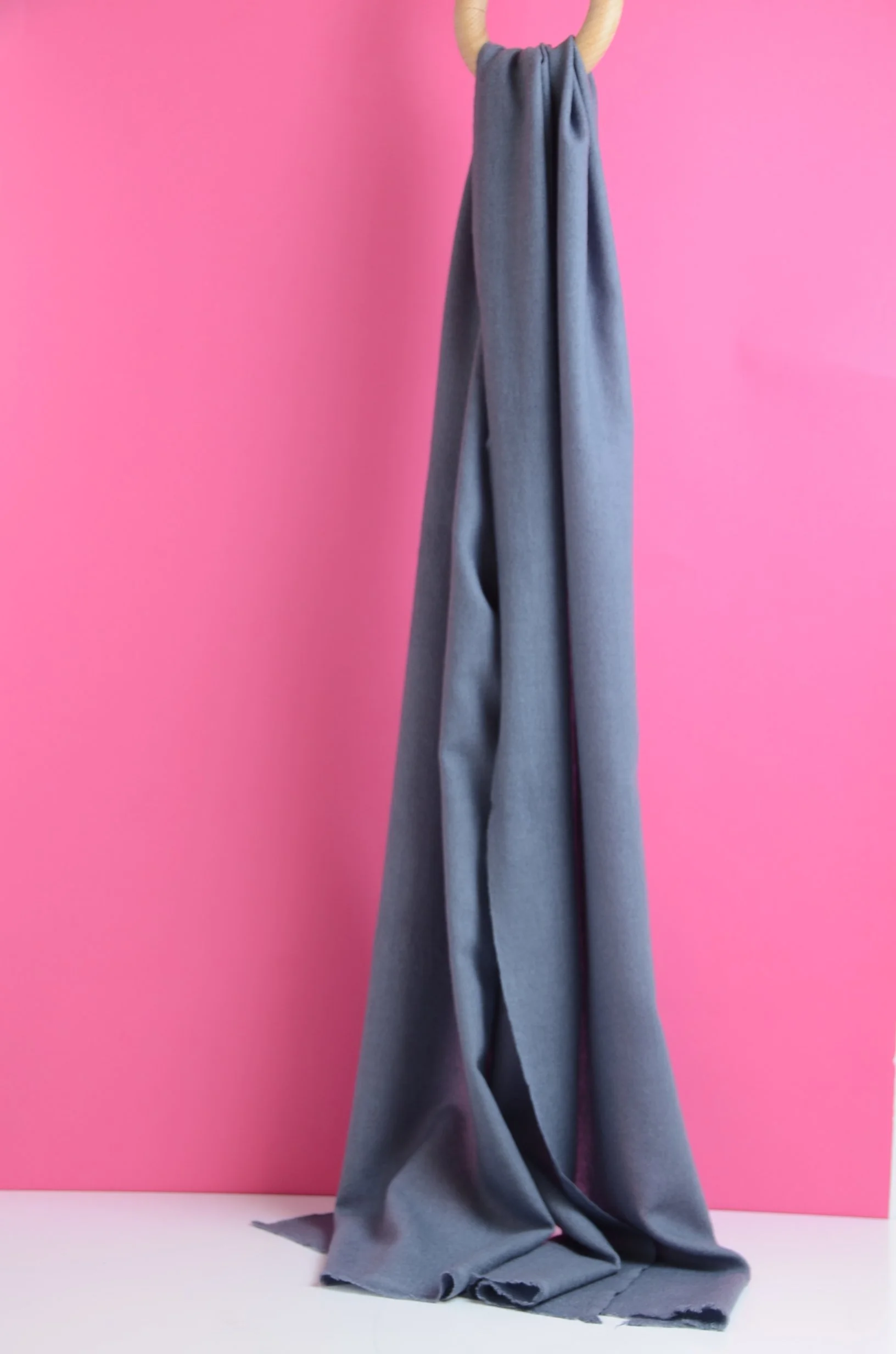 Steel Grey Pure Cashmere Travel Neck Scarf Small and Light -Unisex - Portrait