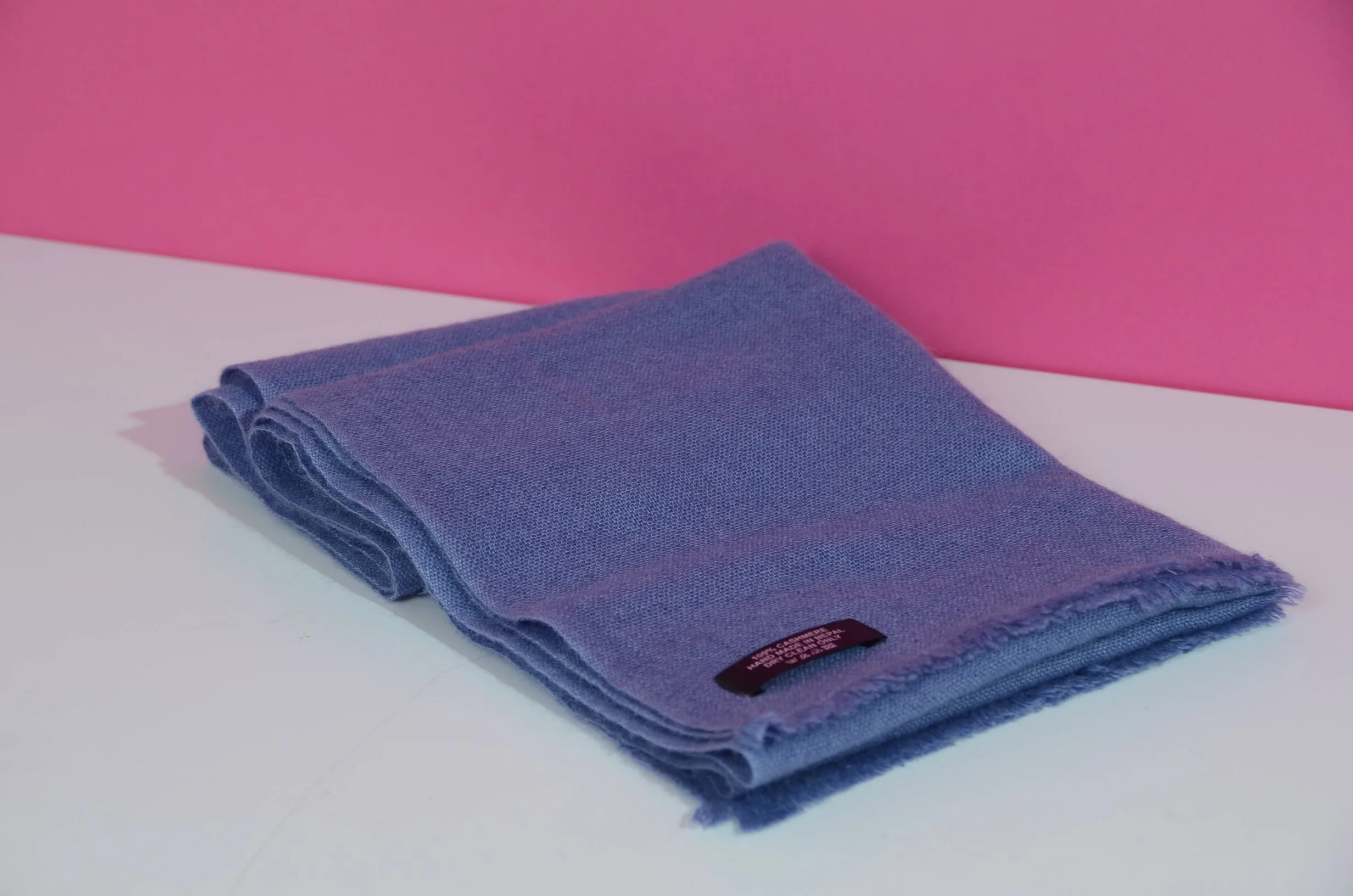 SharkSkin Grey Pure Cashmere Travel Neck Scarf Small and Light -Unisex