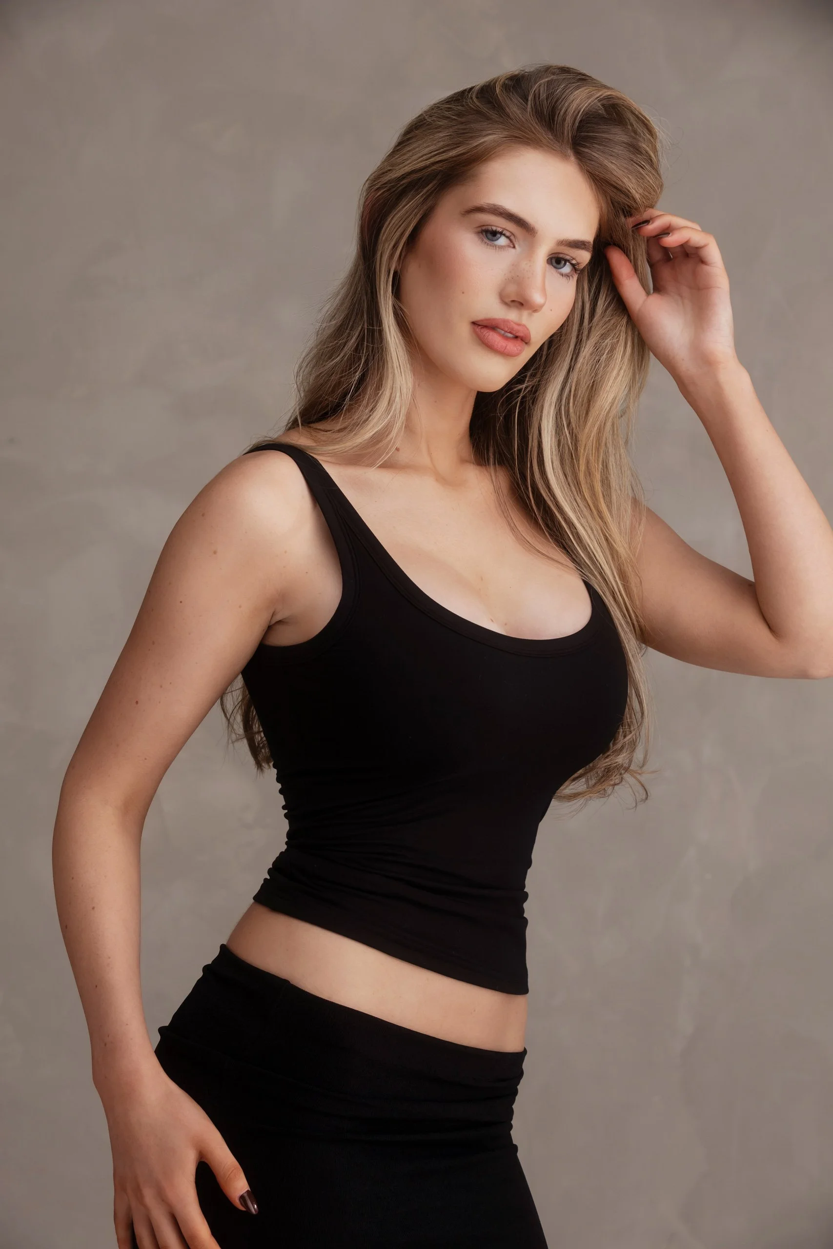 EstherLightingSession0212-2.jpg