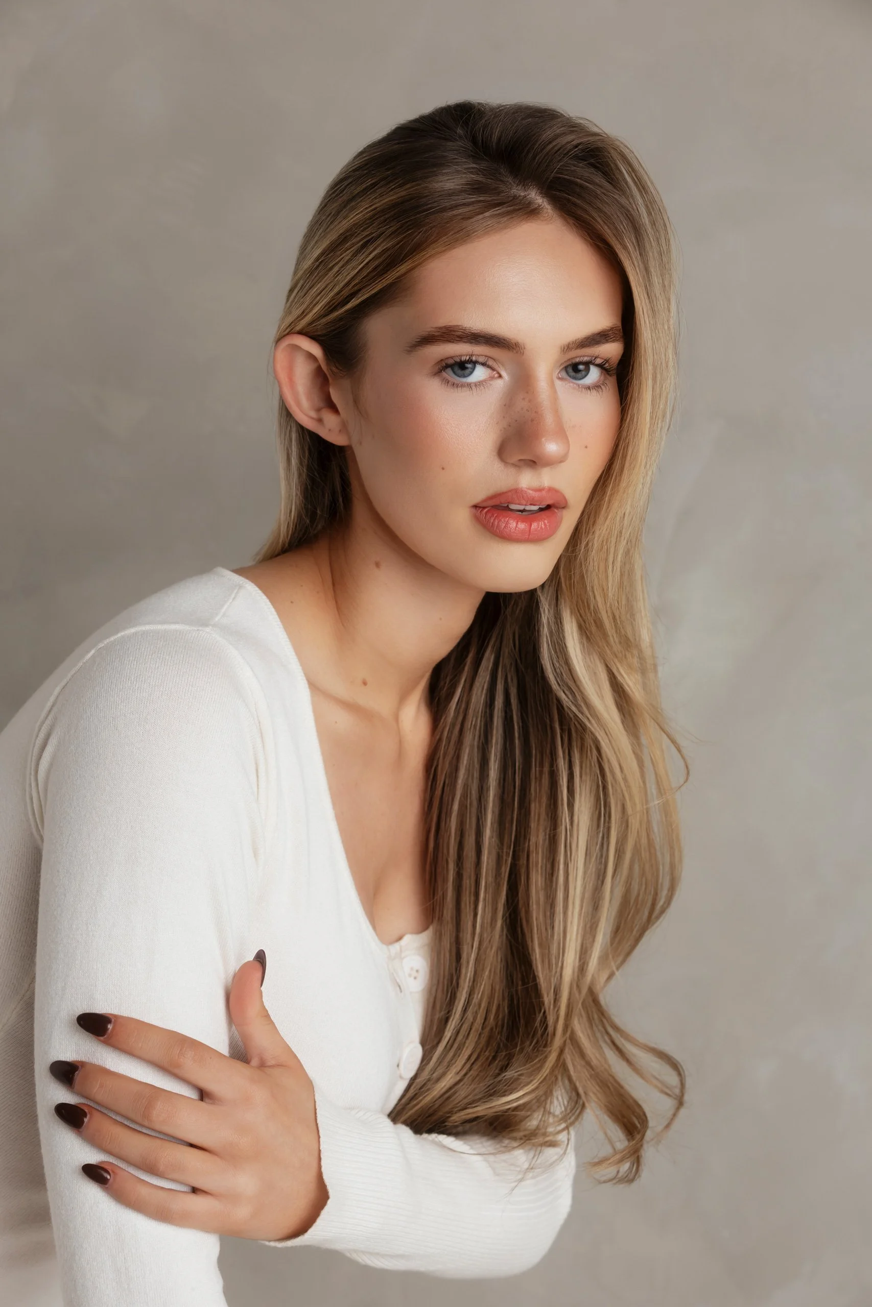 EstherLightingSession0074-2.jpg