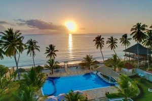 Sunny Palms Beach