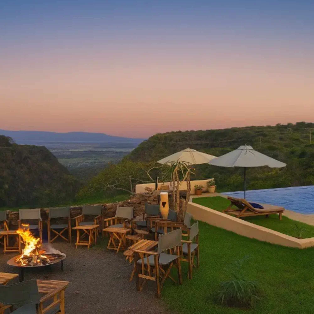 Zeltlodge Africa Safari Manyara Escarpment mit Blick über den Grabenbruch