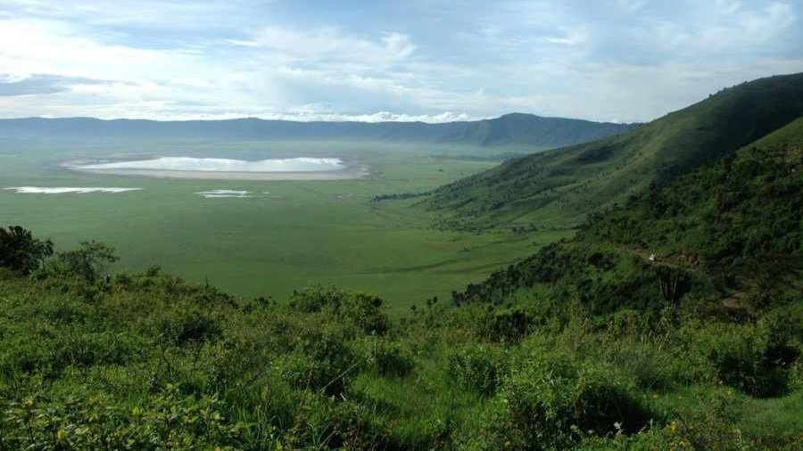 Fahrt von der Serengeti zum Ngorongoro-Hochland