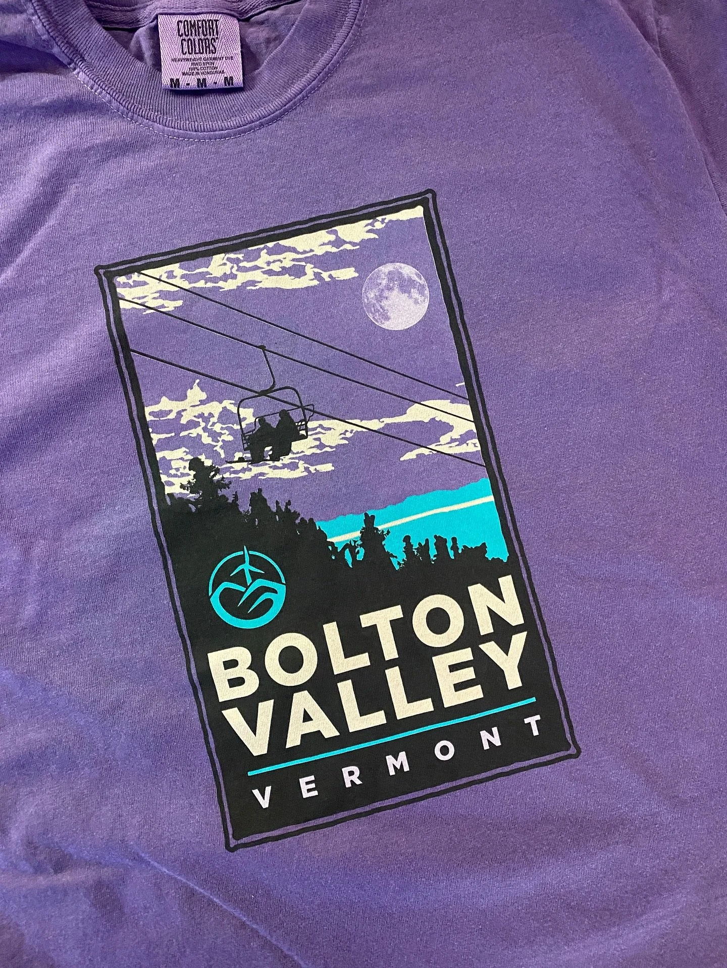 Loving this print on the purple shirts for @boltonvalley