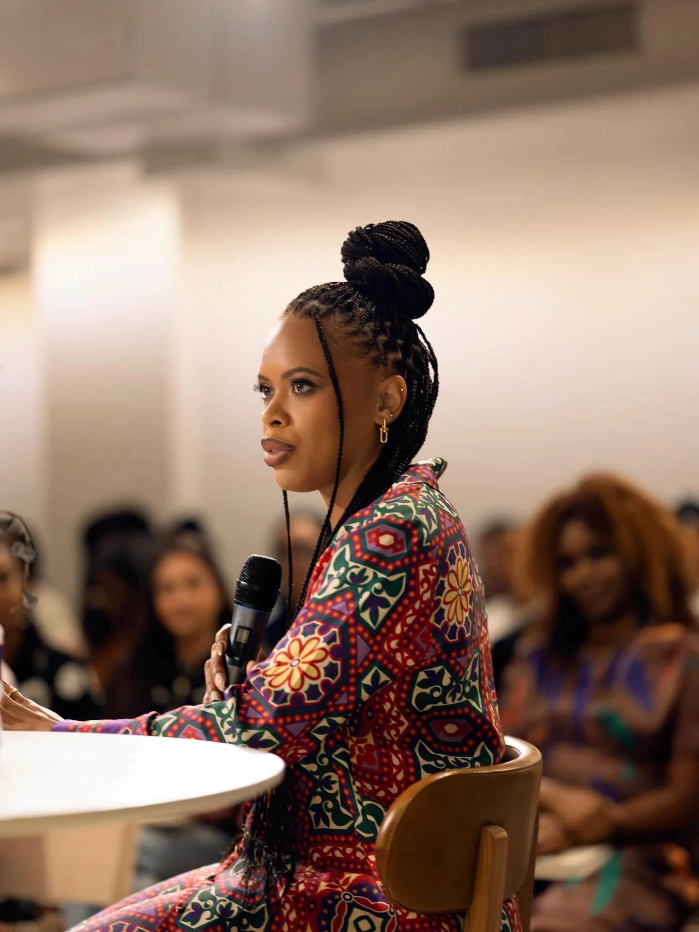 Houston, THANK YOU!!! We had such a vibrant conversation, ahh-haa moments, and some belly laughs. @dranitaphillips thank you for being a lovely conversation partner. 

Miami, you're up next! 

#thebalancingact