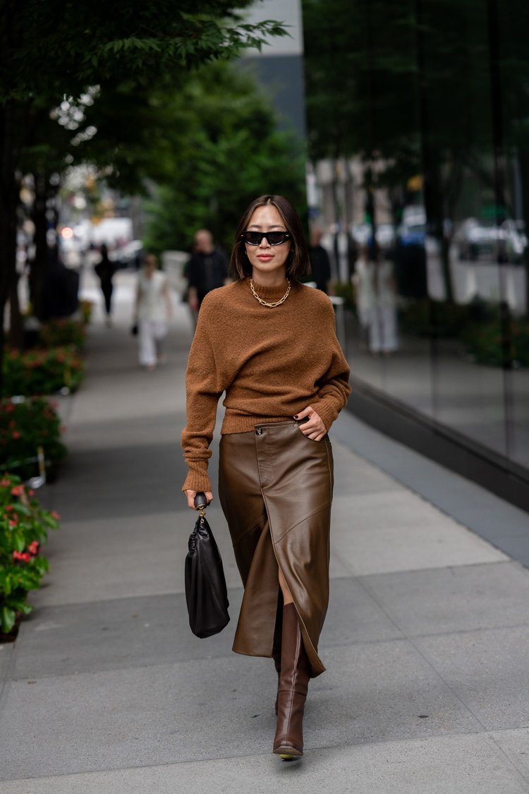 New York Fashion Week Spring/Summer 2024 Street Style Photography ...