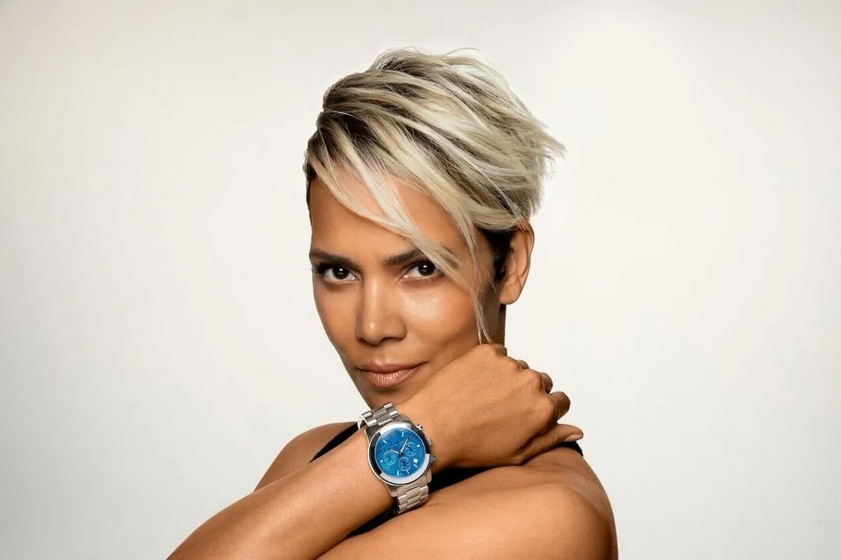 halle-berry-and-kate-hudson-for-michael-kors-watch-hunger-stop-campaign-10-01-2023-1.jpg
