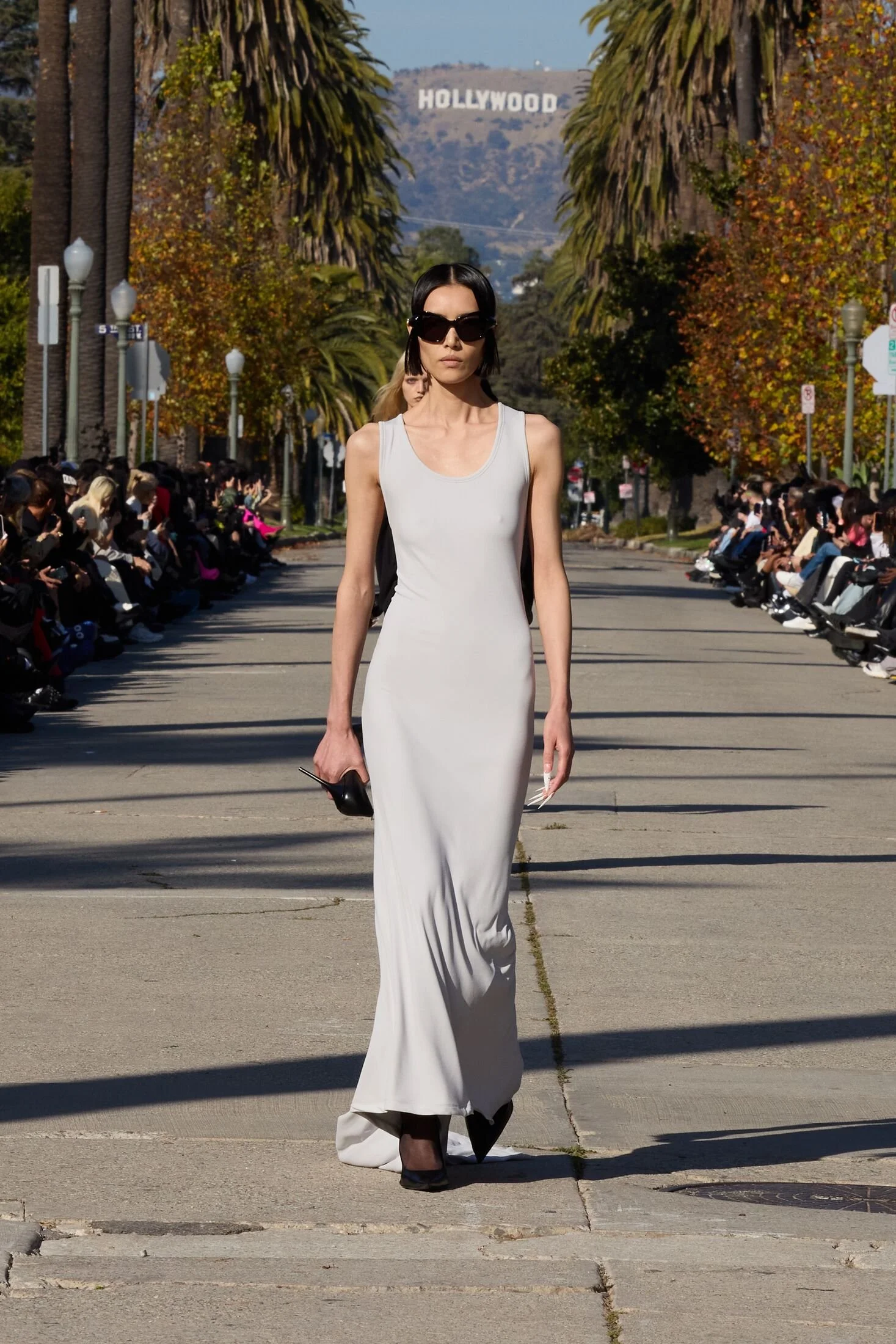 Large-EDITO_DK_MB_LB_FA24_BALENCIAGA_FA24LOOKBOOK_LOOK59_2000x3000_2x3.jpg