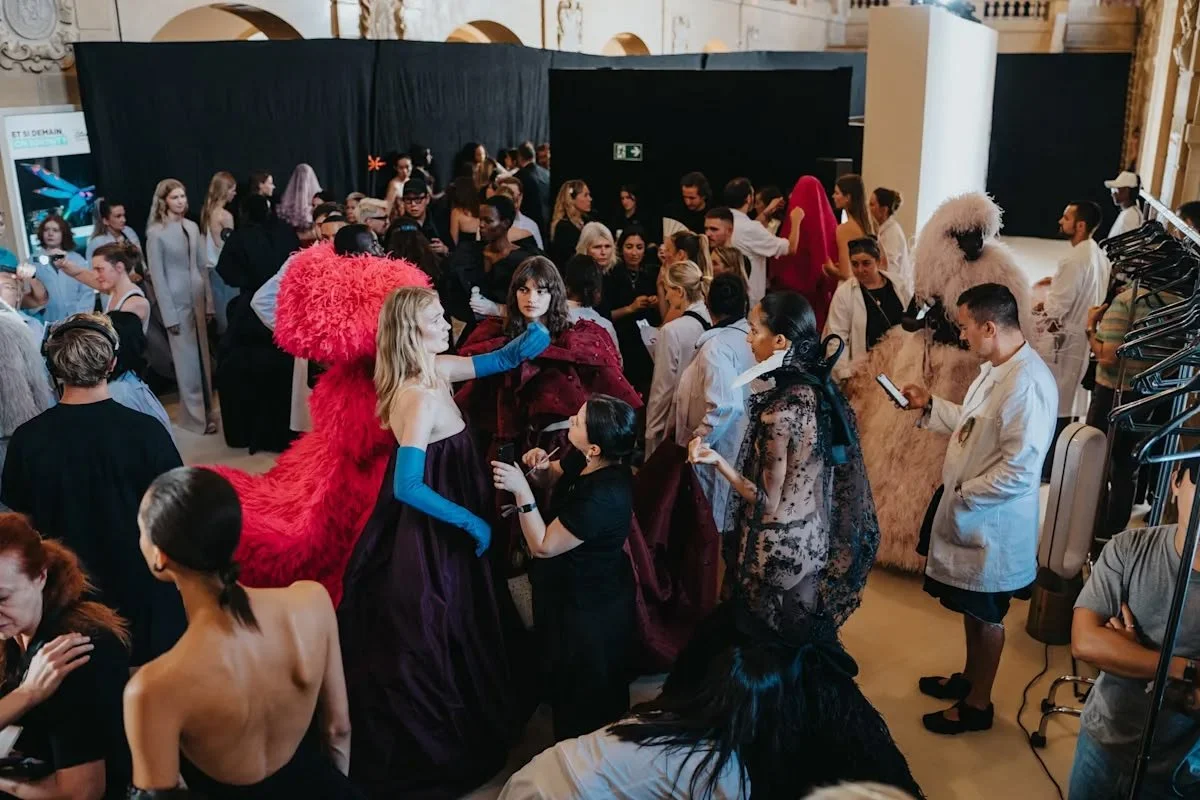 BALENCIAGA HAUTE COUTURE BACKSTAGE