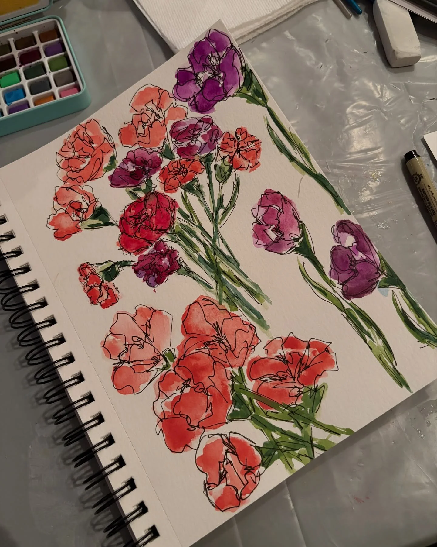 Carnation doodles! 💜

My goal for each month is to learn and practice the birth flower of that month- January&rsquo;s flower is the carnation! 

#watercolorpainting #doodlesofinstagram #carnation #watercolorflowers #drawing #painting #artistsupporta