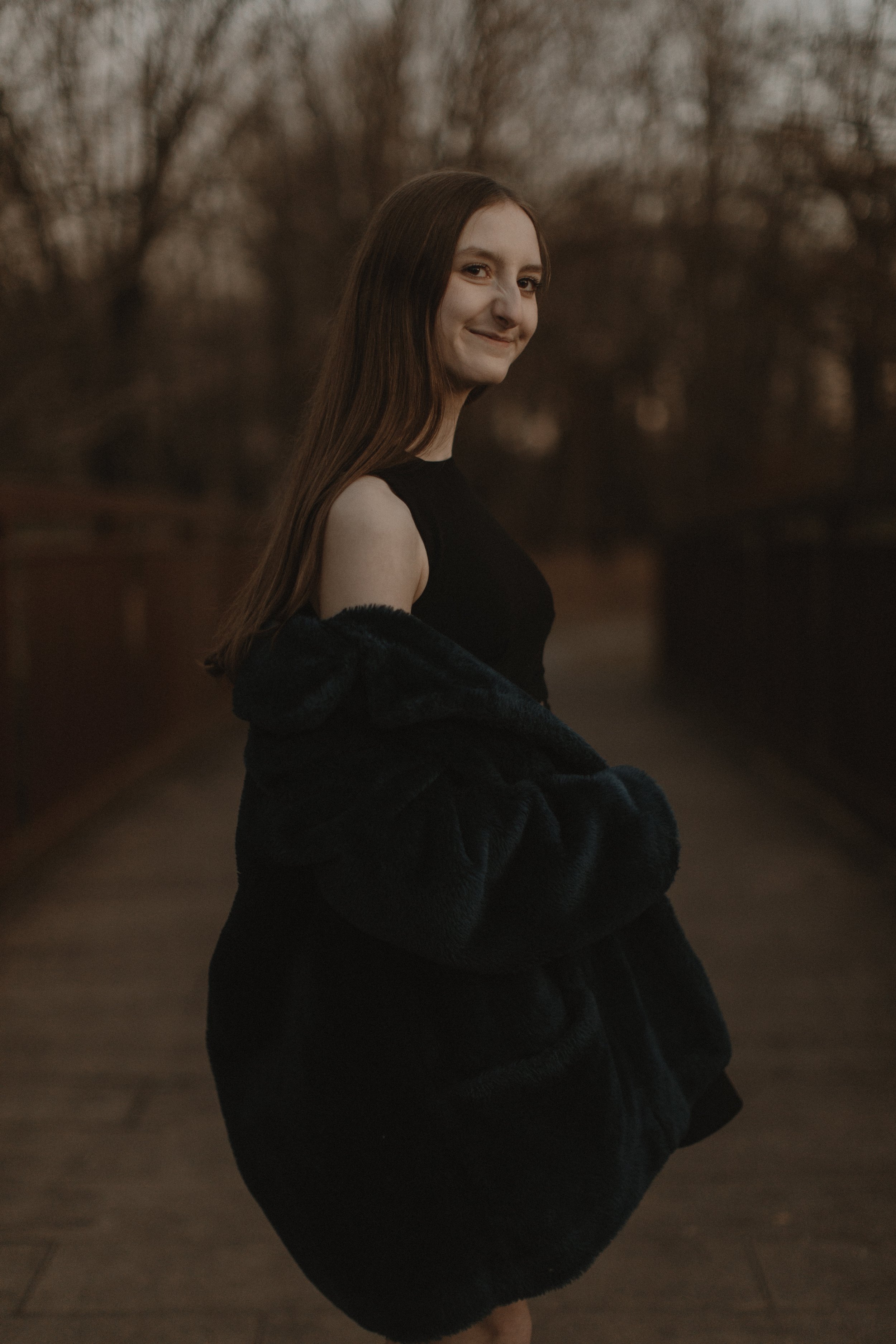 IsabellaSeniorBlog_Nov22-102.jpg