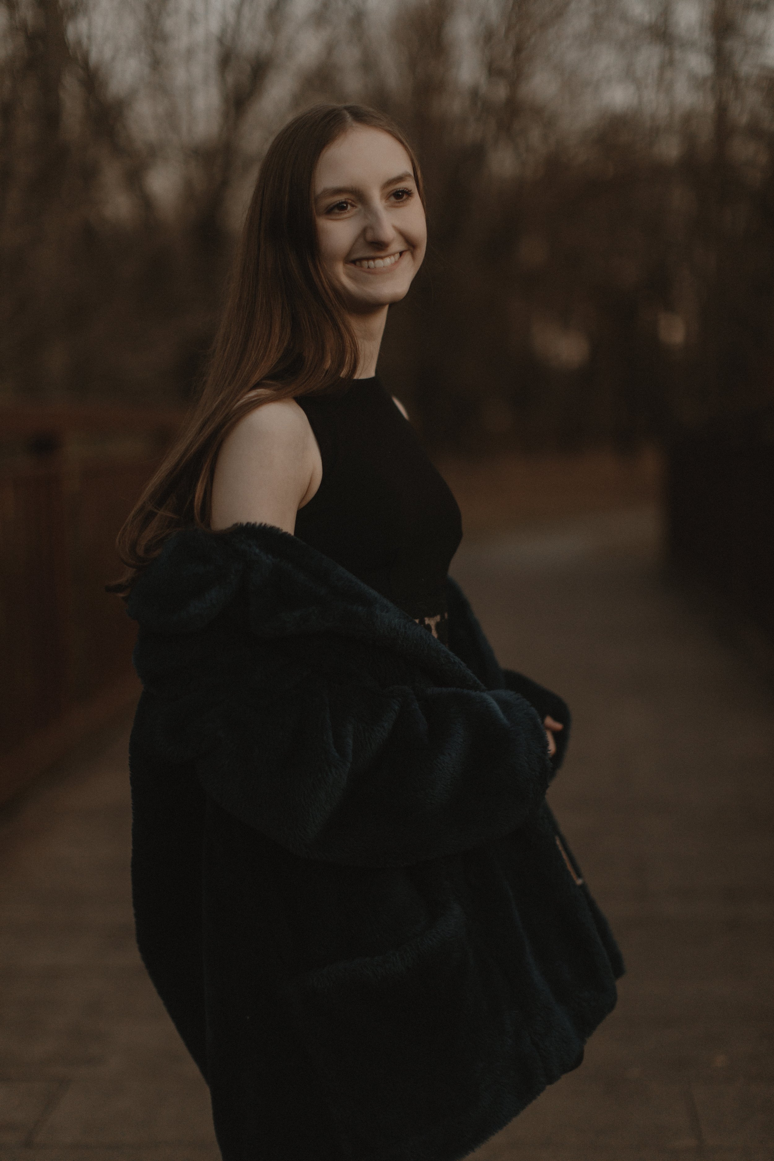 IsabellaSeniorBlog_Nov22-103.jpg