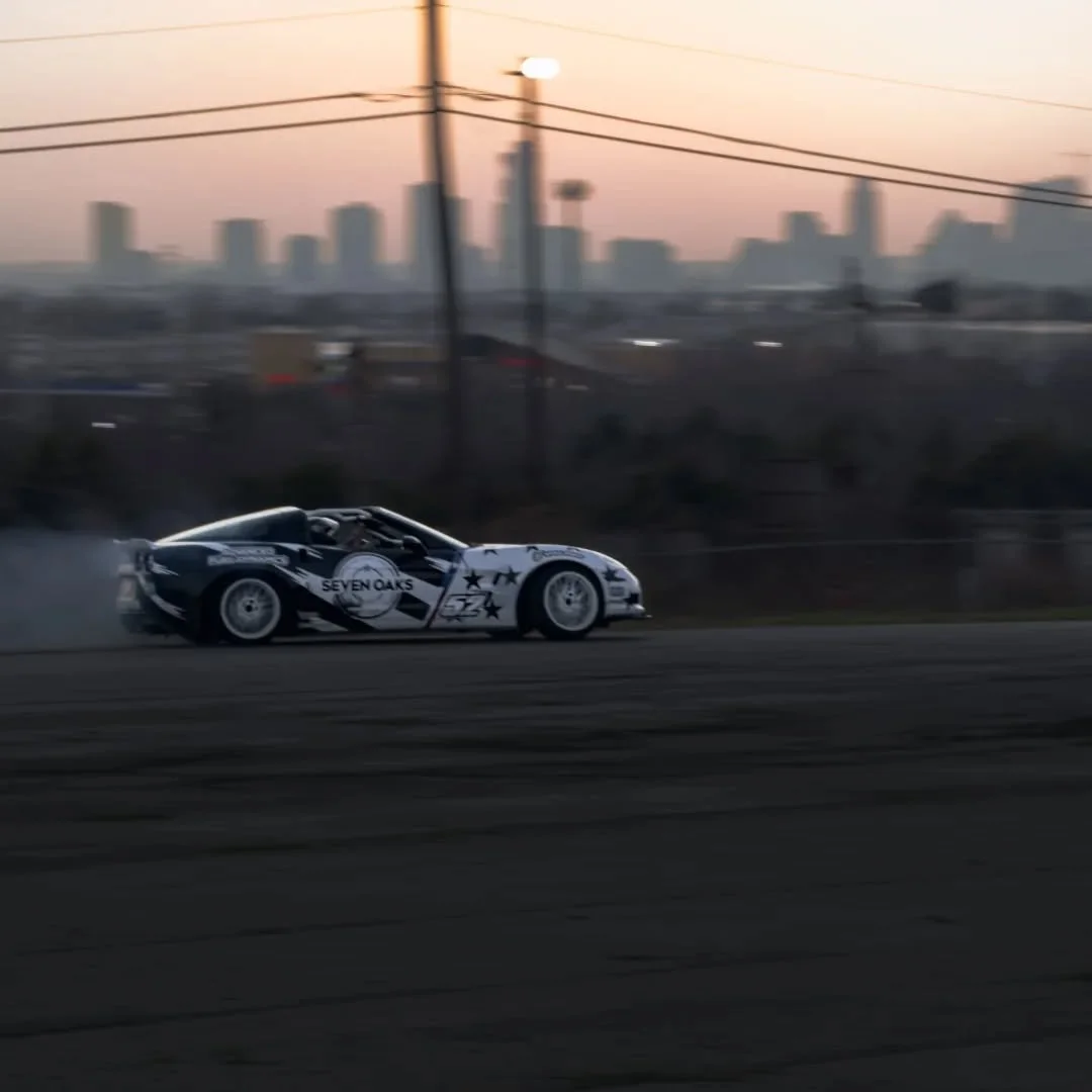 Here's some drifting photos on the last leg of magic hour I was fortunate enough to get these before the sun went all the way down. The orange hue contrasted off the blue z so nicely. @knuckleup.tx gettin rad at @clean_culture ATX showdown. Thanks fo