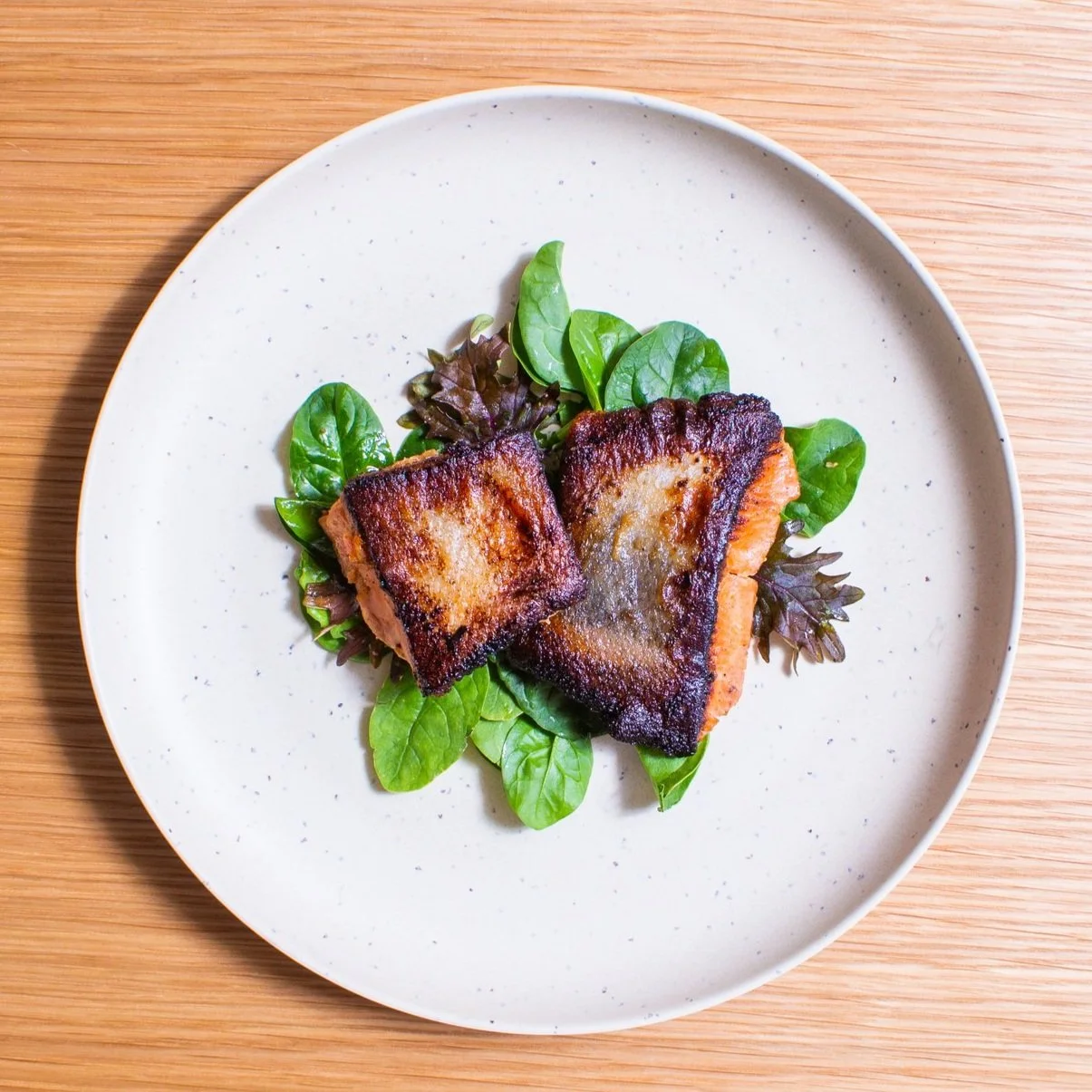 BLOOM fresh juicy salmon