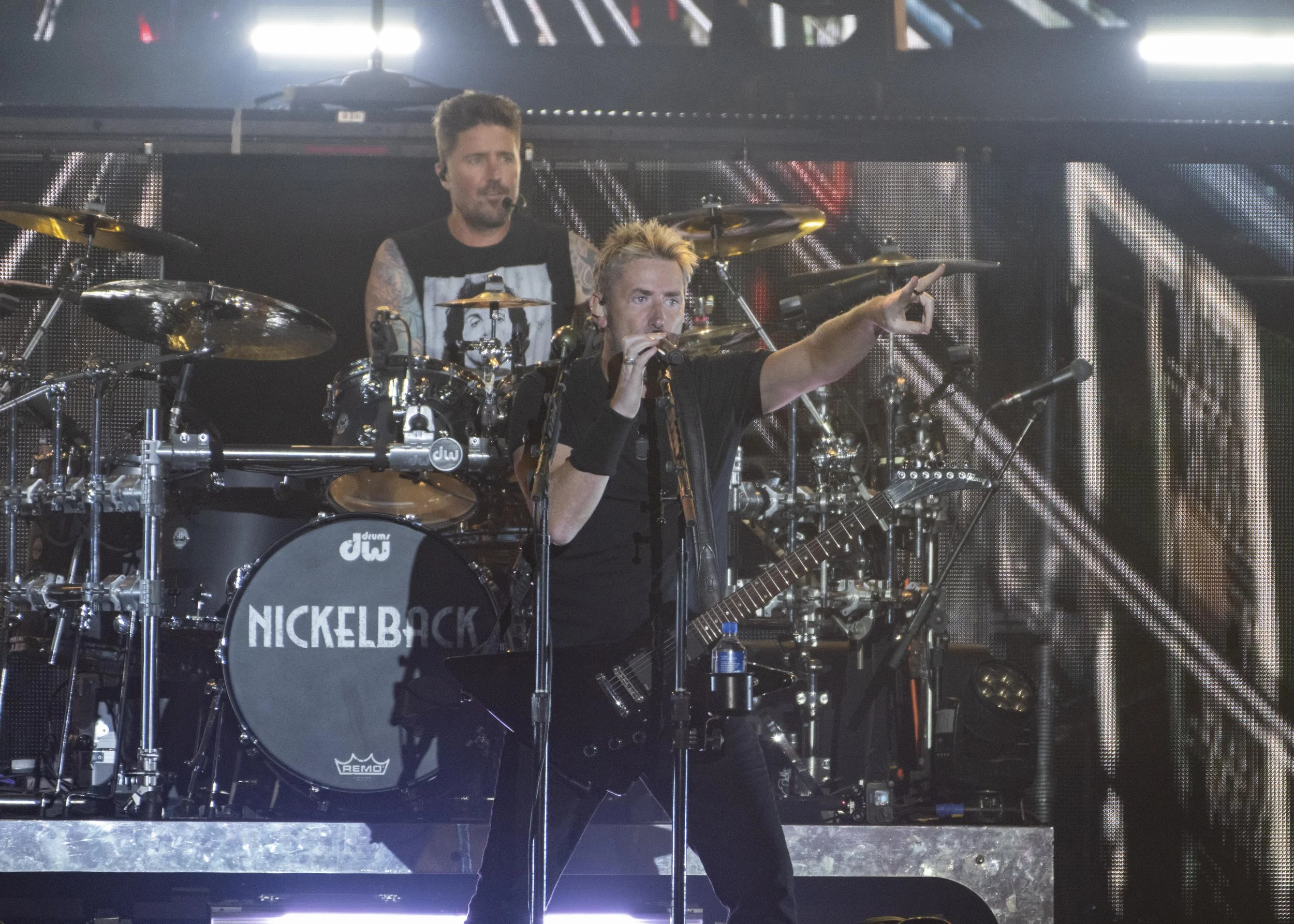Nickleback-2-min.jpg