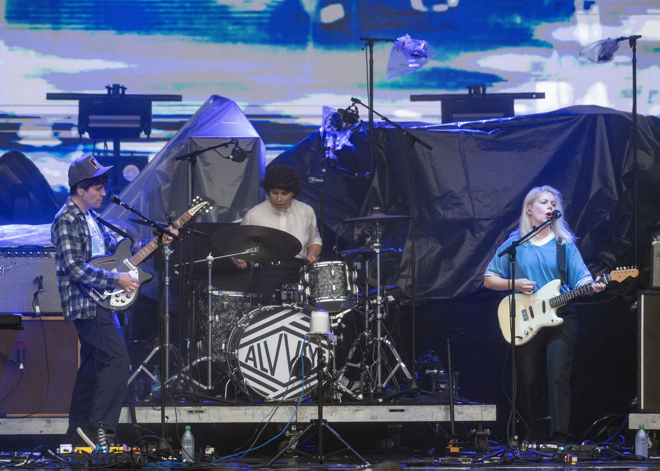 Alvvays-9.jpg