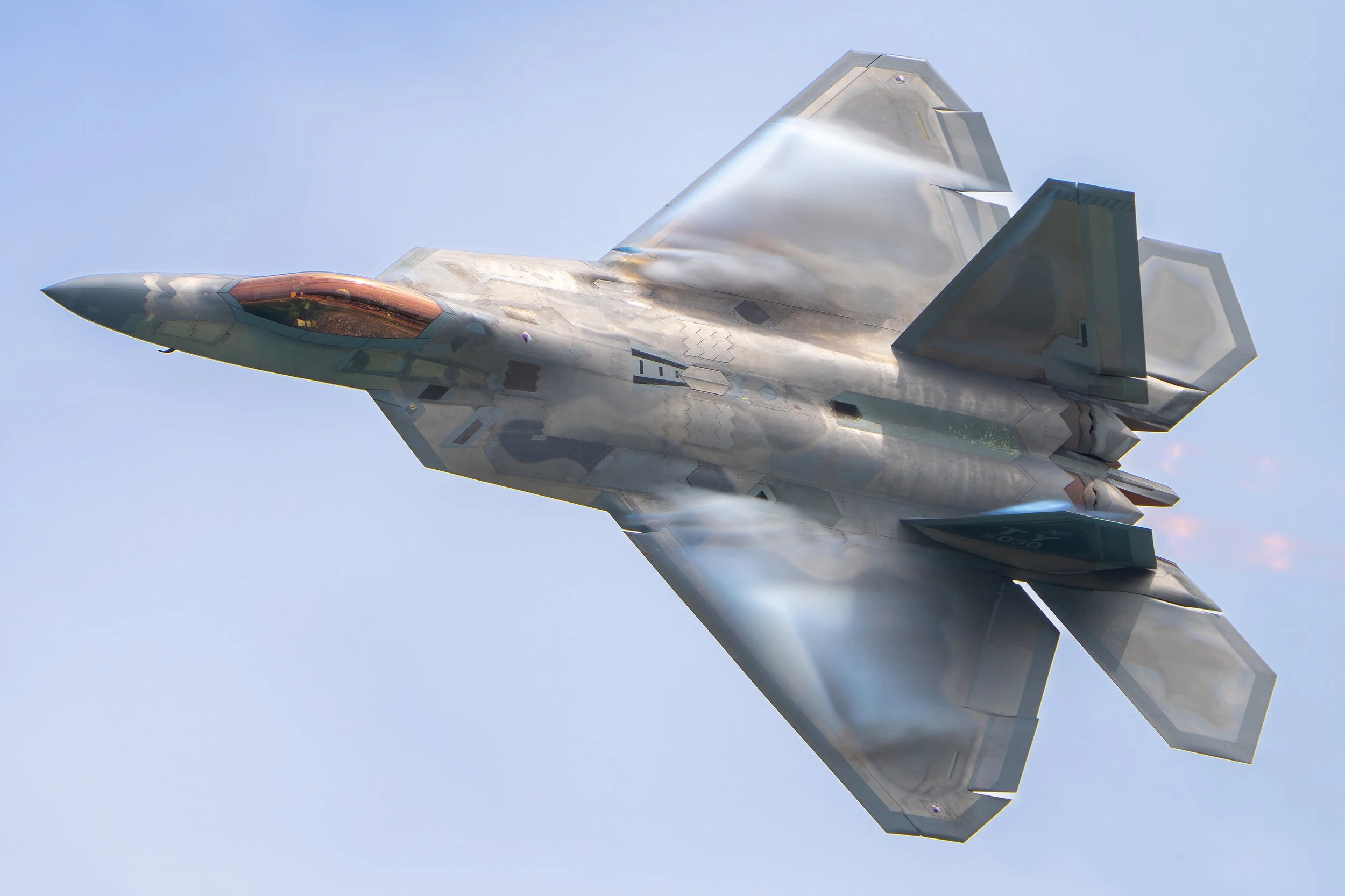 FtLauderdaleAirShowF22jml03045v3v4.jpg