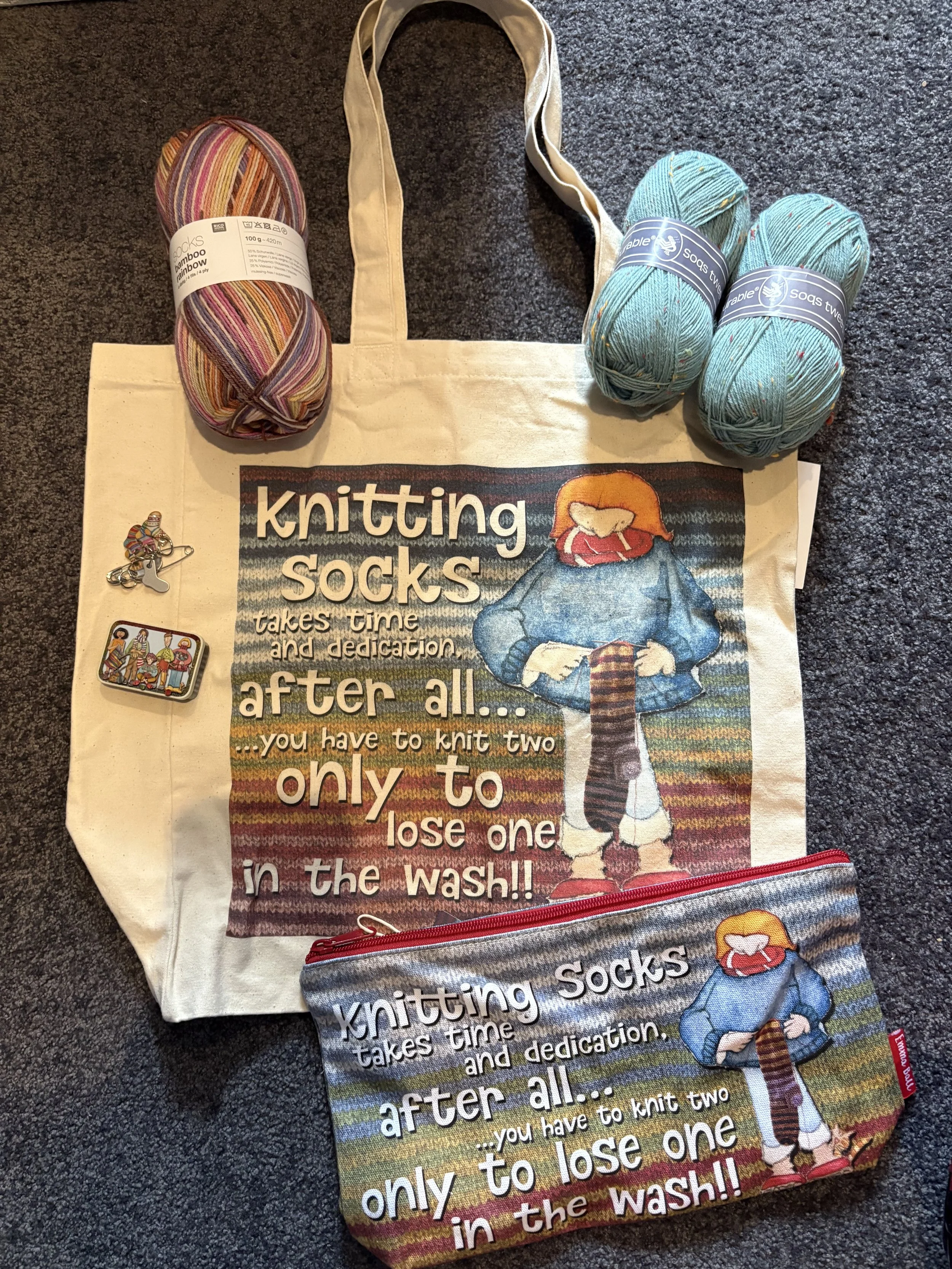 2026 Witchy KNIT-ME-SOCKS Gift Box