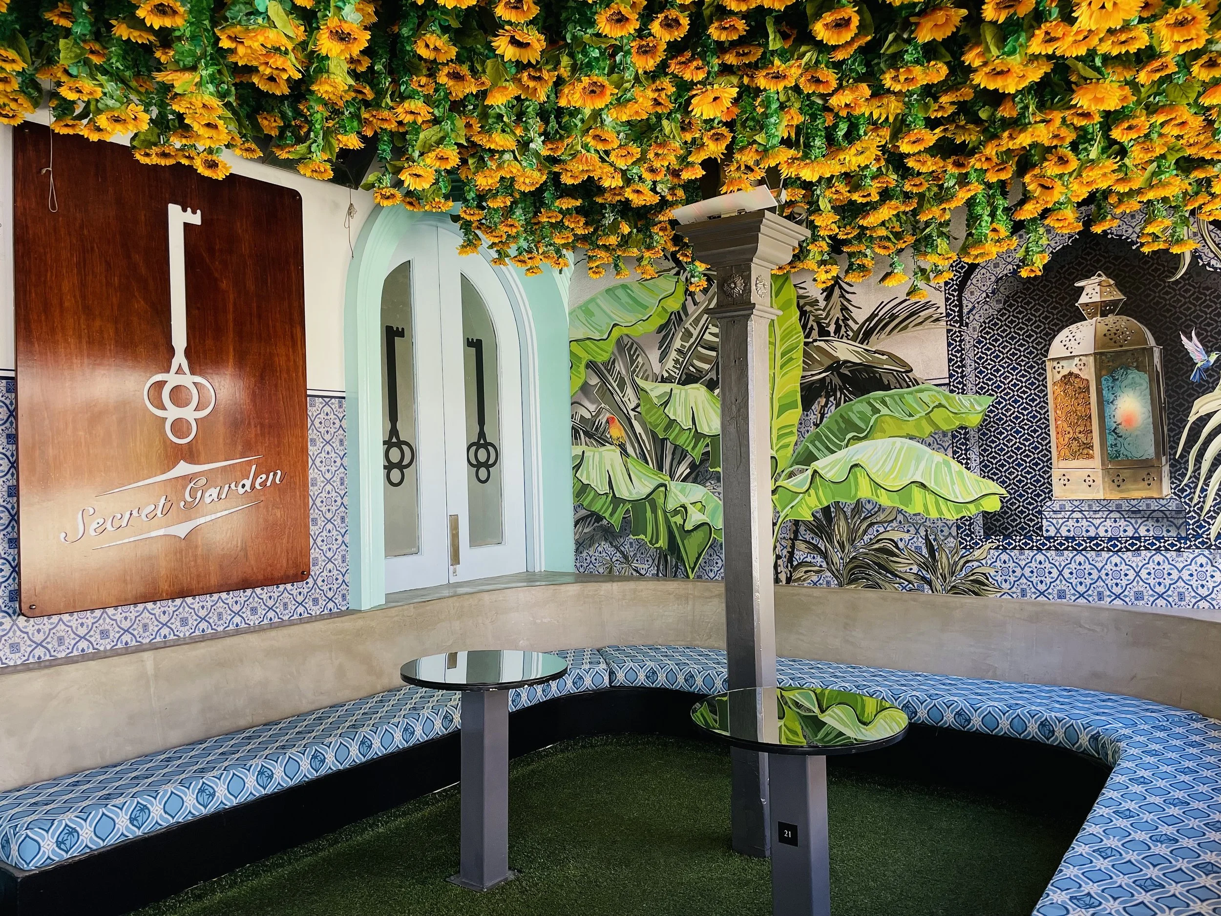 Gallery — SECRET GARDEN Bottomless Booze Function Space St Kilda Beer... Gallery — SECRET GARDEN Bottomless Booze Function Space St Kilda Beer...