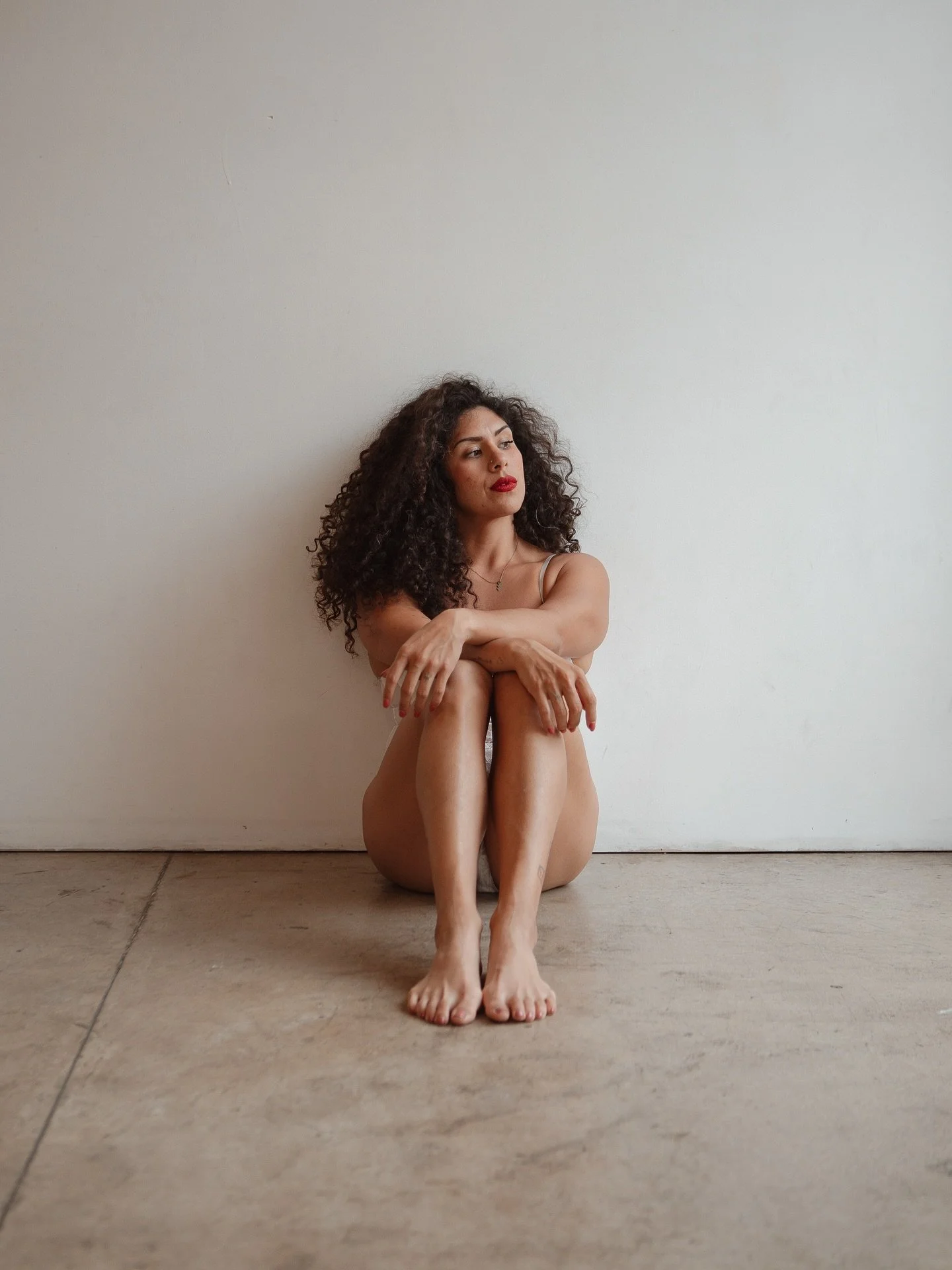 Life is not always easy. Yet beauty exists in every moment and every emotion we feel. When I look back I see the history of myself and I am grateful for those who helped me discover pieces of that journey.

One of them is this amazing lady who opened