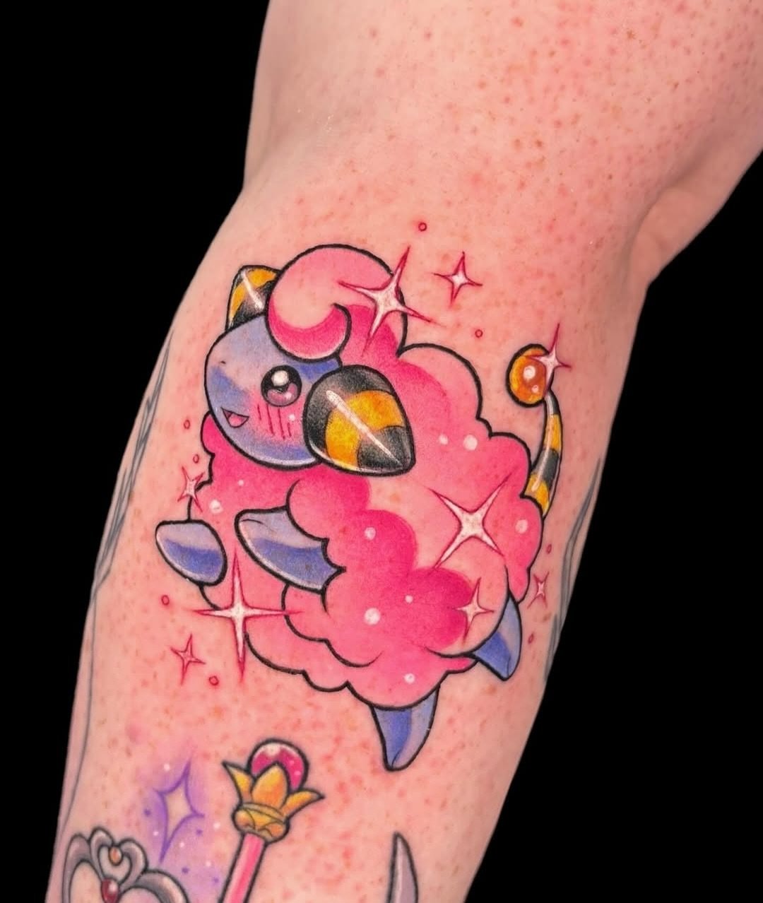 Pok&eacute;mon tattoo by resident artist @rogueheart.tattoo
&bull;
💖 Shiny Mareep! 💖

Love to tattoo a fellow Mareep enjoyer! Thank you Katie, your tattoo ideas alwaaaays spark joy! ⚡️

💕 If you&rsquo;re interested in getting something like this, 