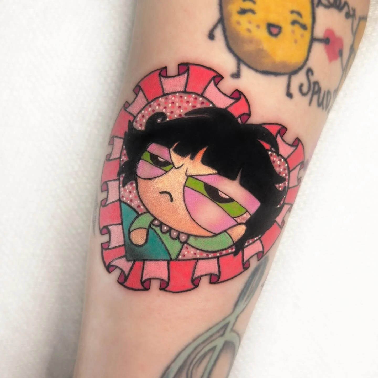 Powerpuff Girls tattoo by resident artist @lexiwtattoos
&bull;
💕💖Who else feels like Buttercup in the mornings?💖💕
Done @folkloretattoocompany 
@crybabytattooproducts 
@kingpintattoosupply 
@eternalink 
@fkirons 
&bull;
&bull;
&bull;
&bull;
#dfwta