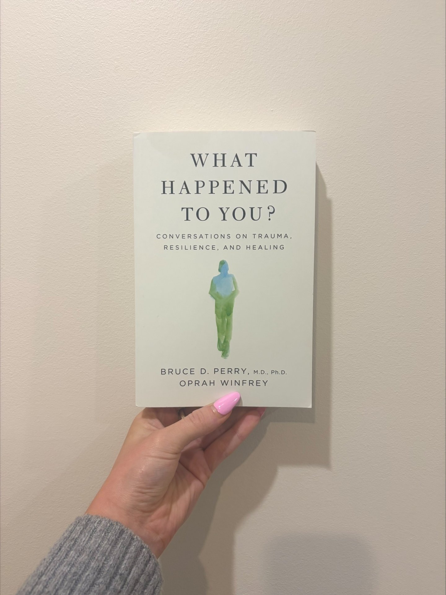 Trauma changes the way we see ourselves, others, and the world around us. But one of the most powerful shifts can happen when we stop asking &ldquo;What&rsquo;s wrong with me?&rdquo; and start asking: What happened to me? 🤍 

That&rsquo;s why we lov
