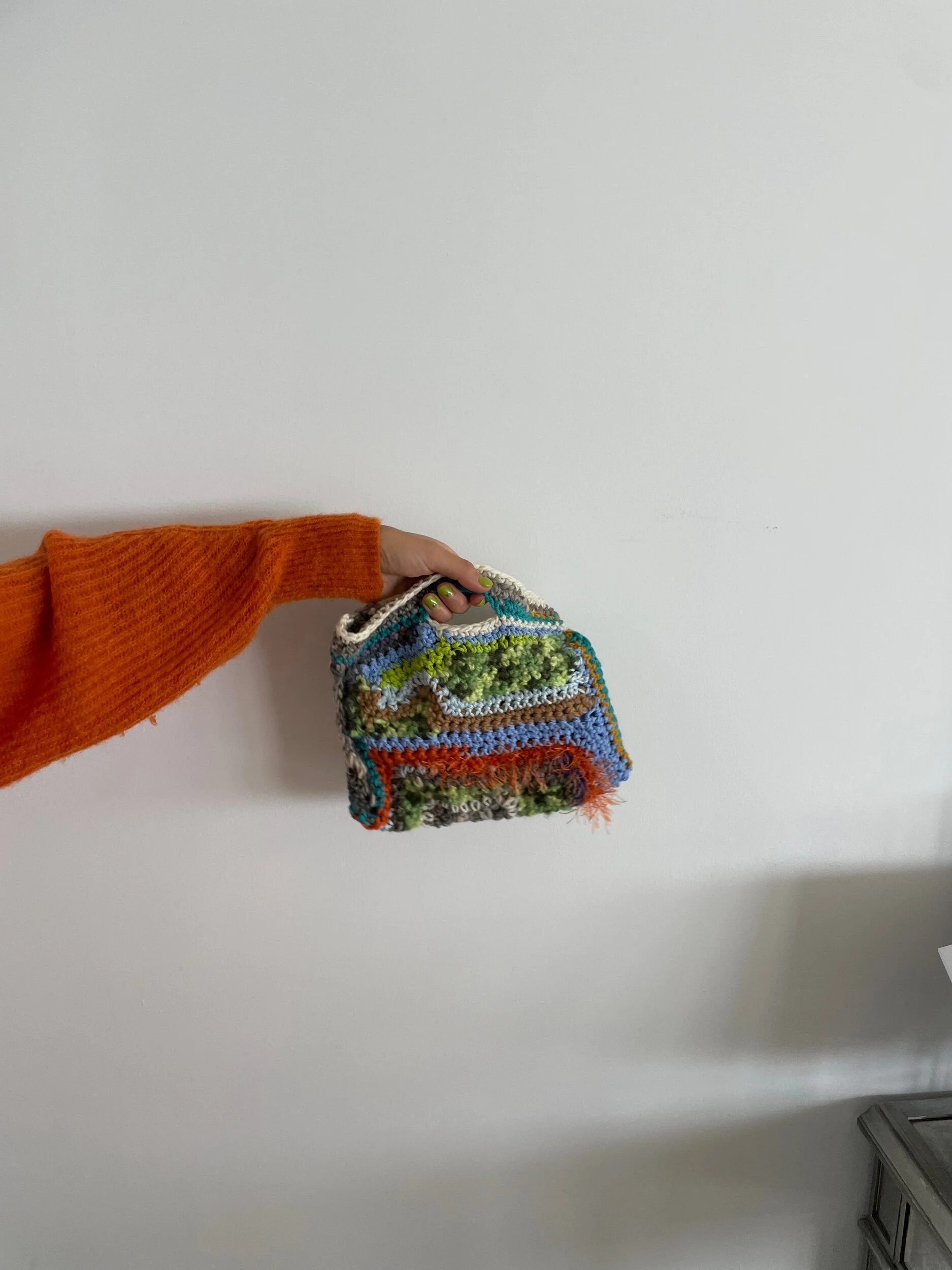 B6DFDAA9-4362-4528-8358-0826D2288A82