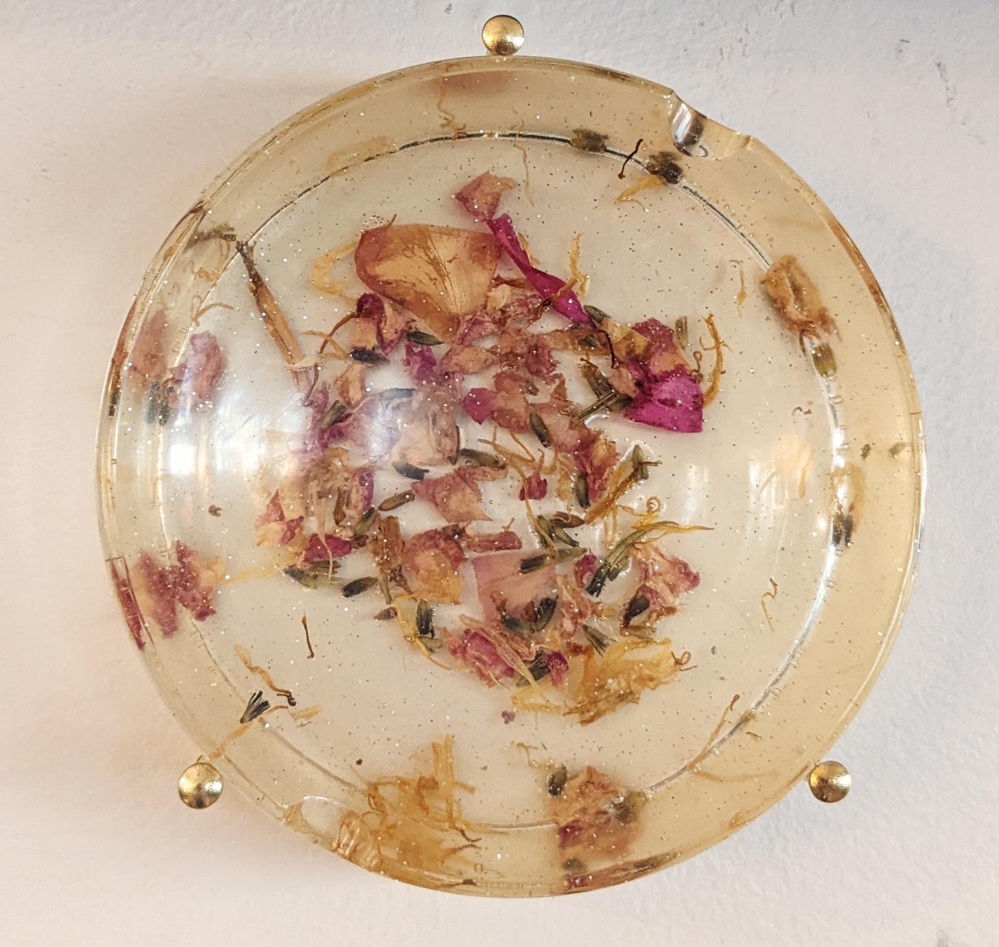 Rose ashtray 2