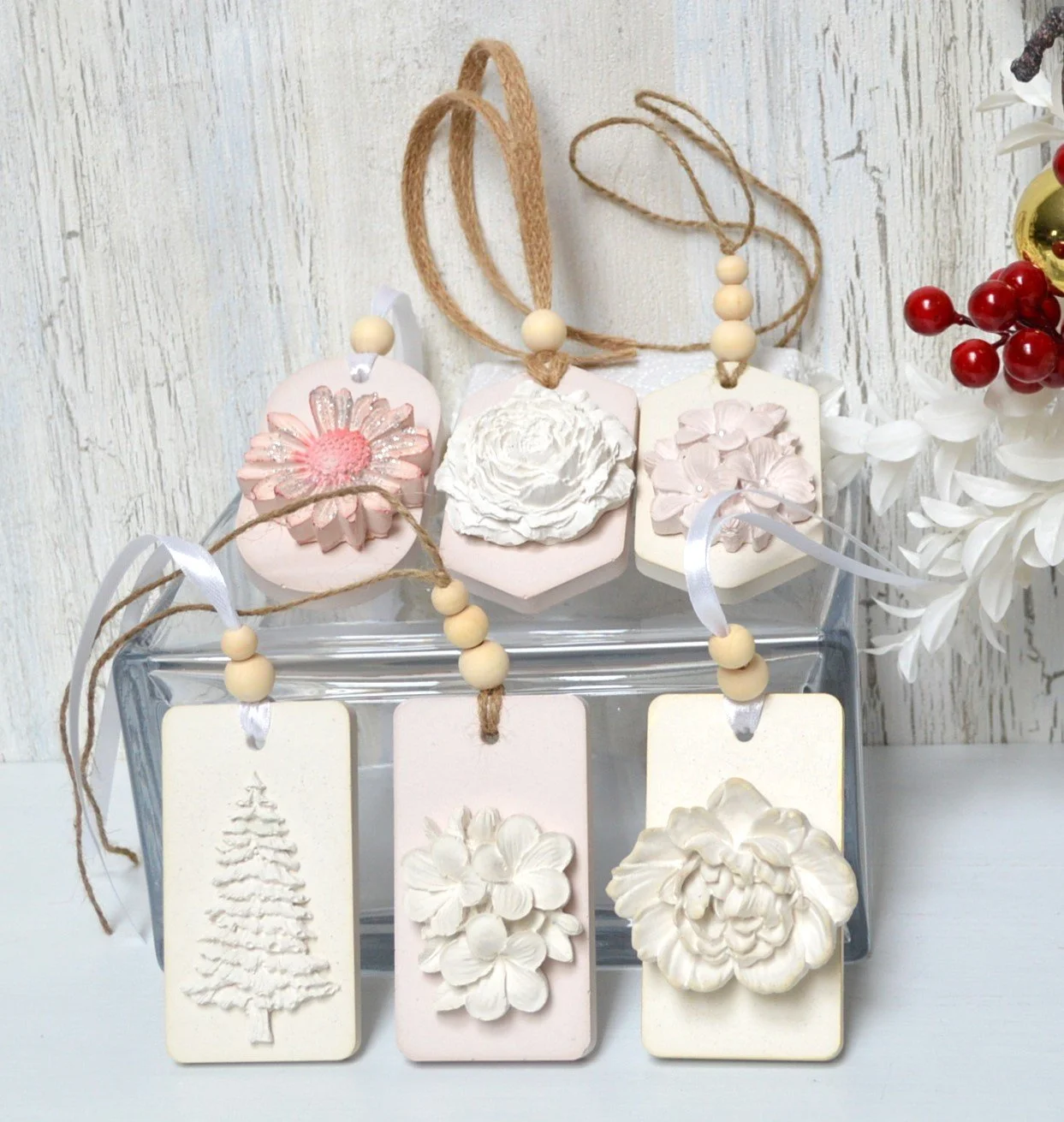 Rydges promo scented stone.jpg