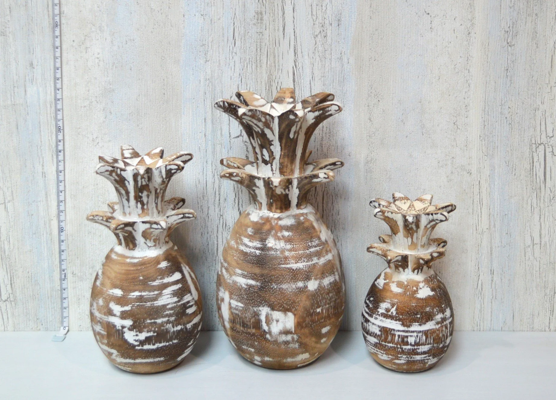 Rustic Wooden Pineapples Set - 3 Pieces
