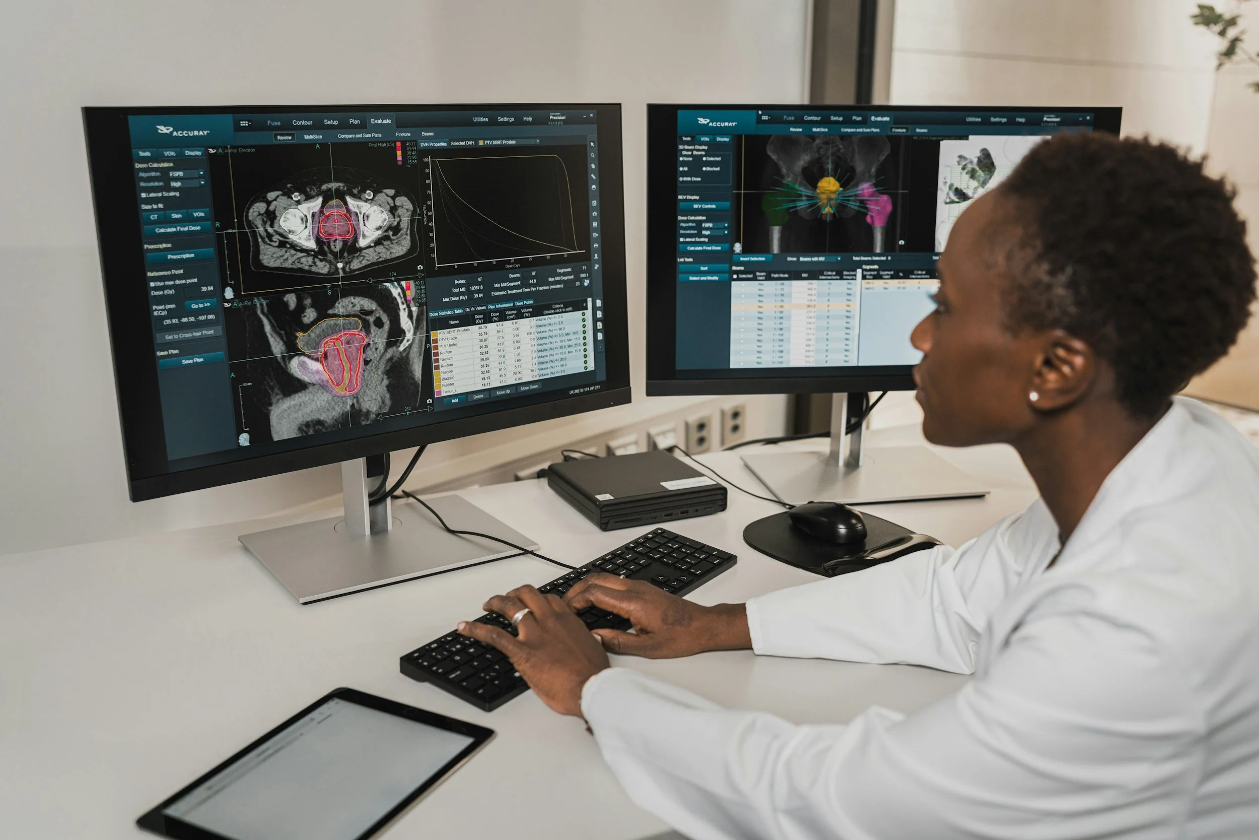 An independent AI tool for oncology evidence-based recommendations